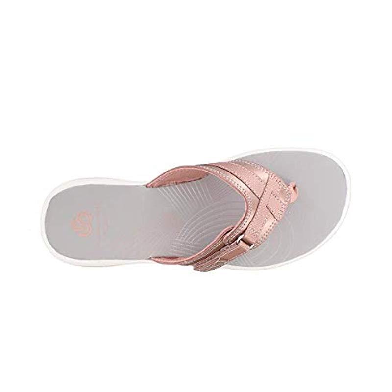 clarks rose gold flip flops