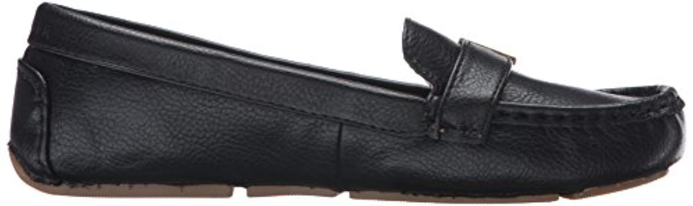 tommy hilfiger women's moccasins