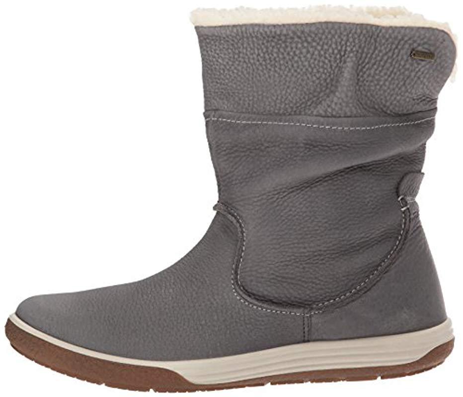 ecco chase ii boots