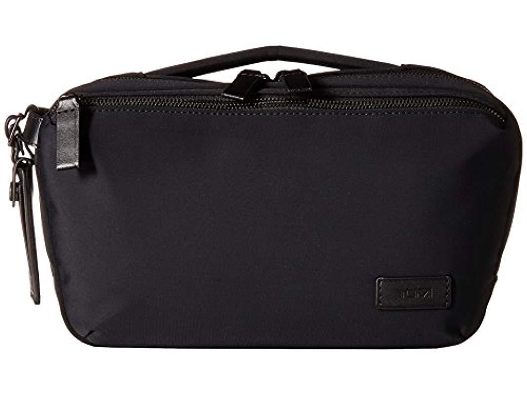 tumi daniel utility pouch