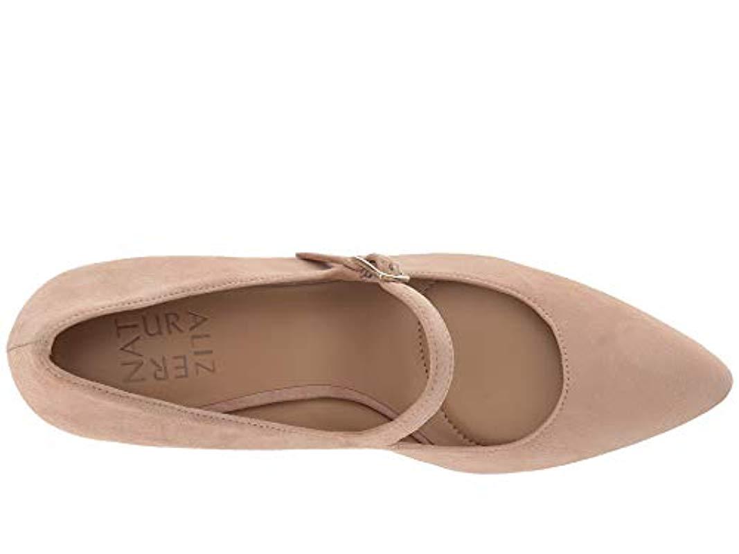 naturalizer naiya pumps