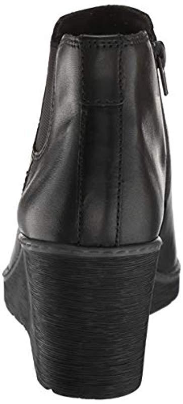 hazen flora wedge booties