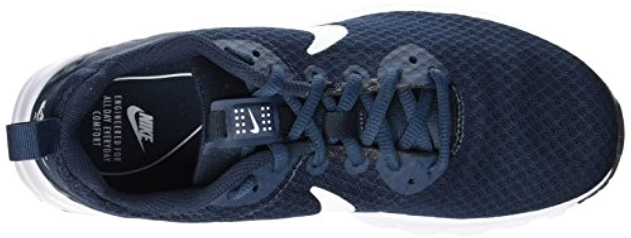 nike air max motion low cross trainer