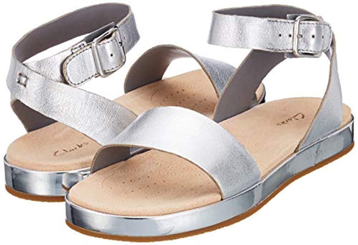 clarks botanic ivy silver