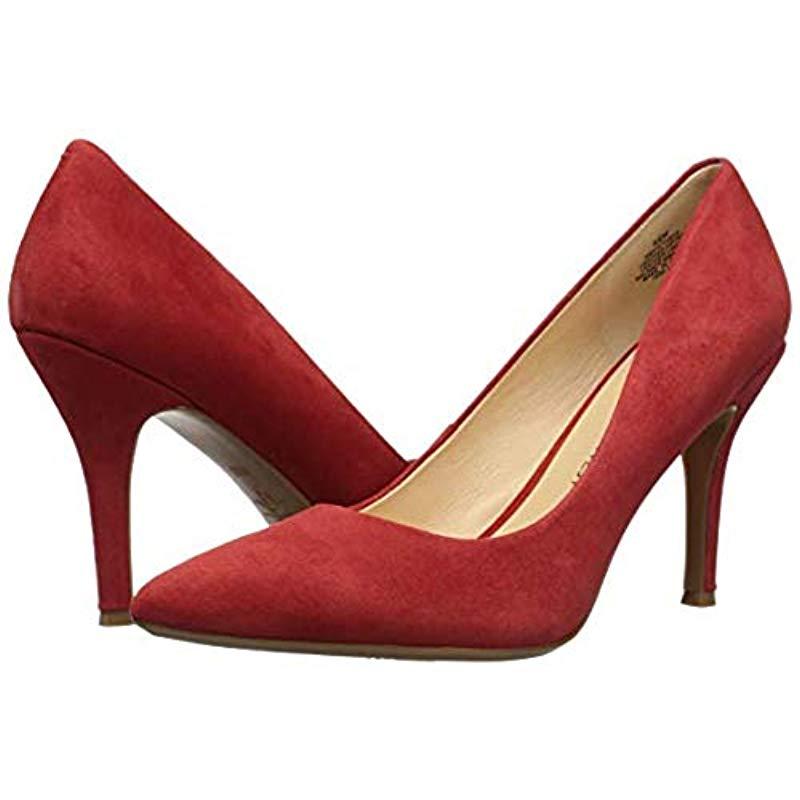 fifth pointy toe pumps