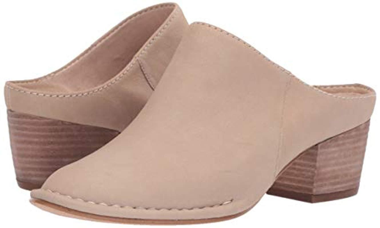 clarks spiced isla
