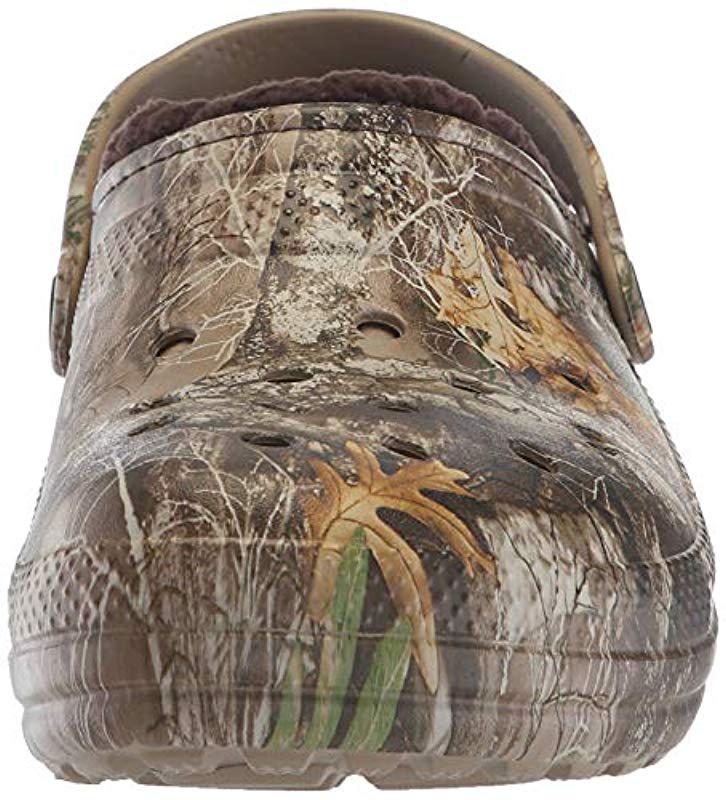 realtree lined crocs