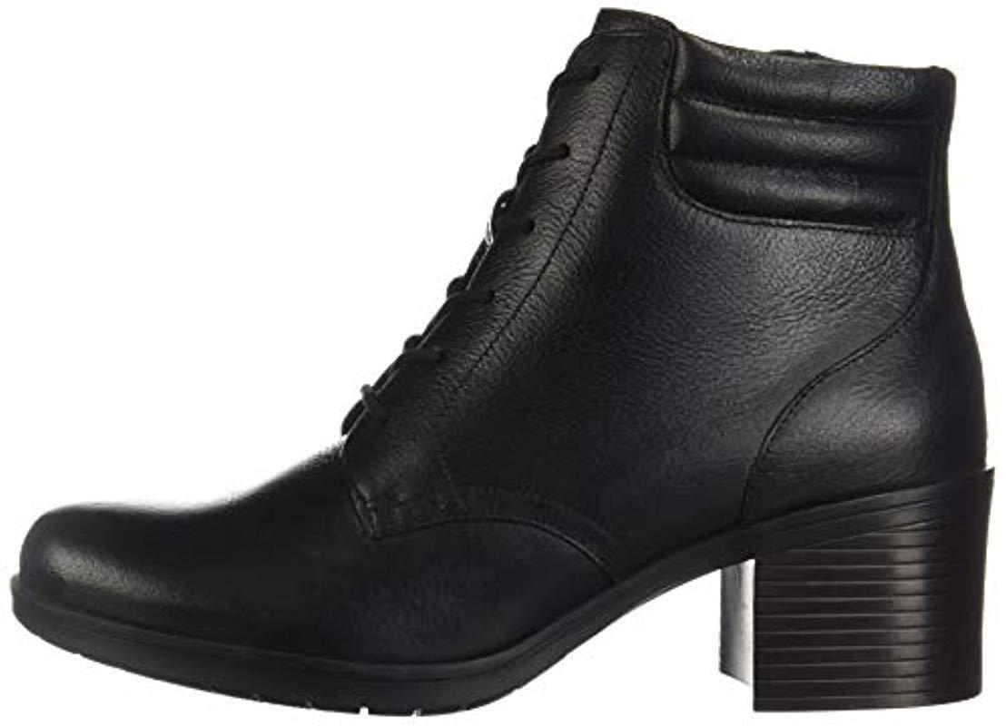 clarks jasmine boots