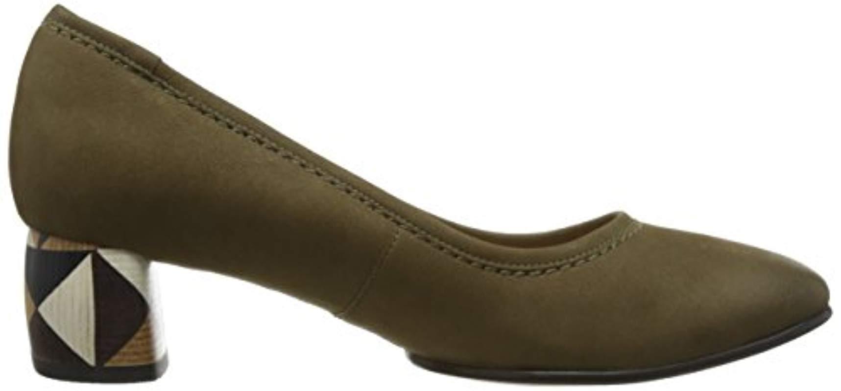 clarks grace olivia