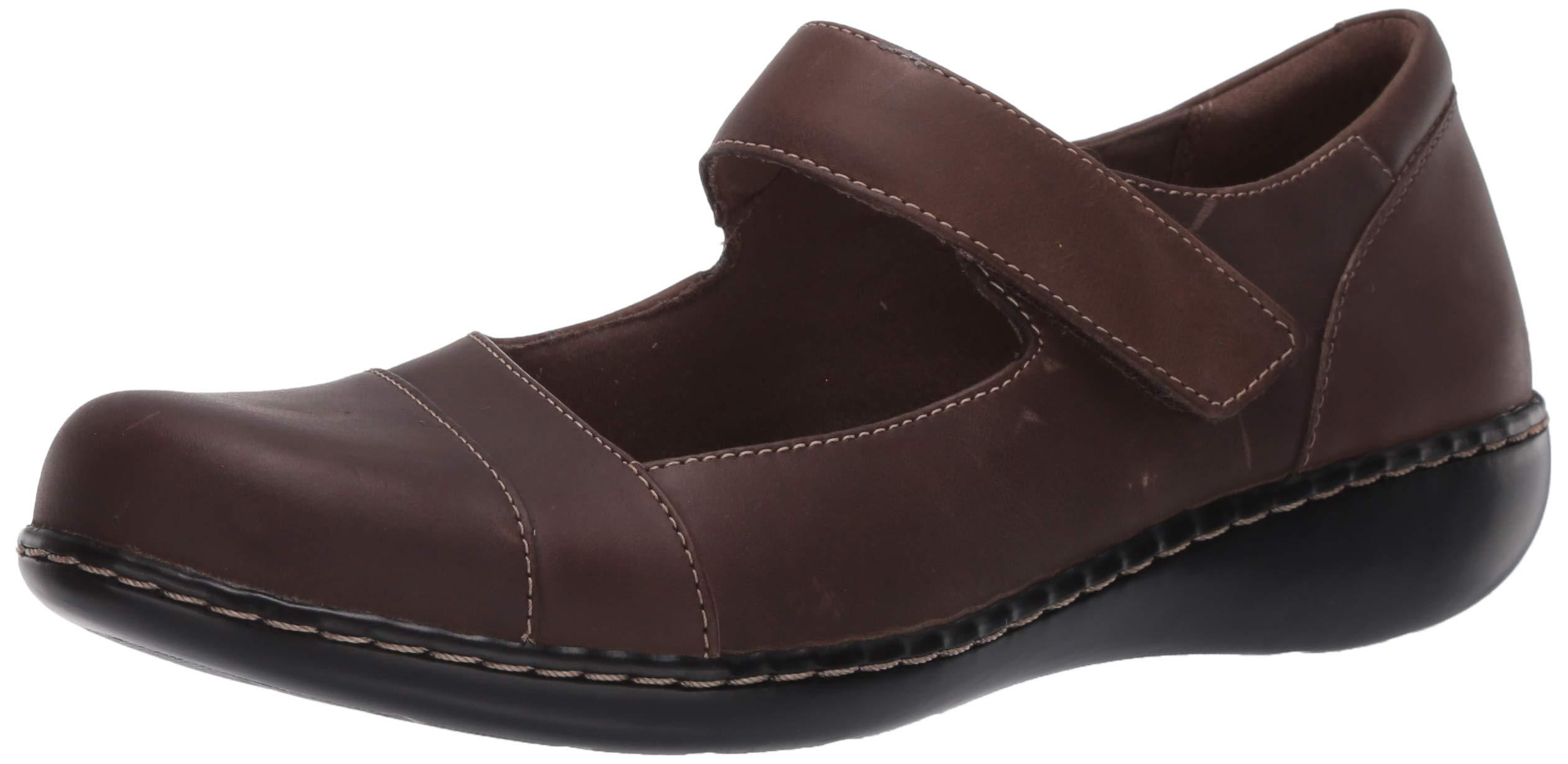 Clarks Ashland Blissashland Blissاشلاند بليسashland Bliss Mary Jane Flat in  Taupe Leather (Brown) - Lyst