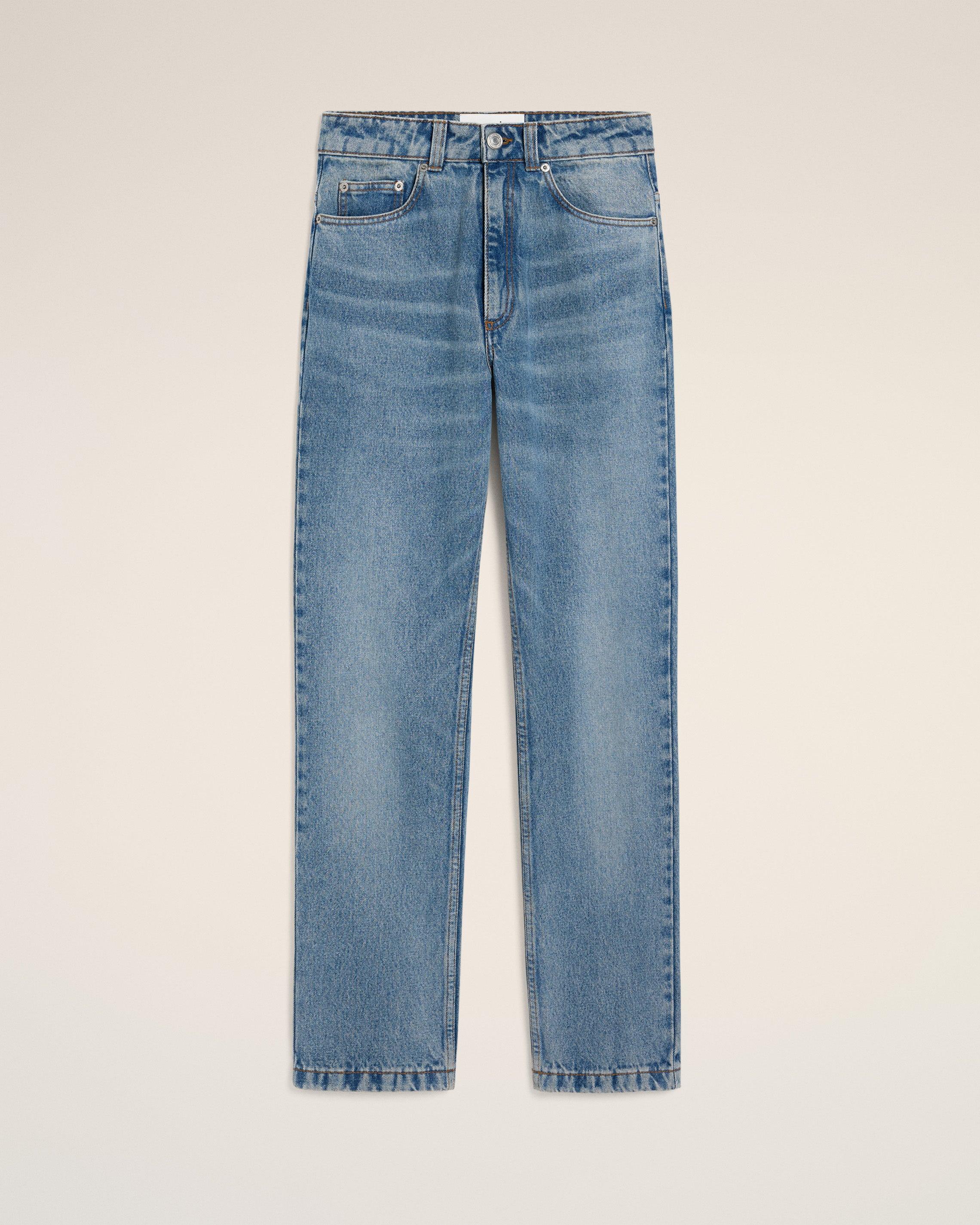 SALE【AMI】ロゴパッチ ストレートレッグ ジーンズ Gucci ロゴパッチ ジーンズ | ブルー | FARFETCH JP