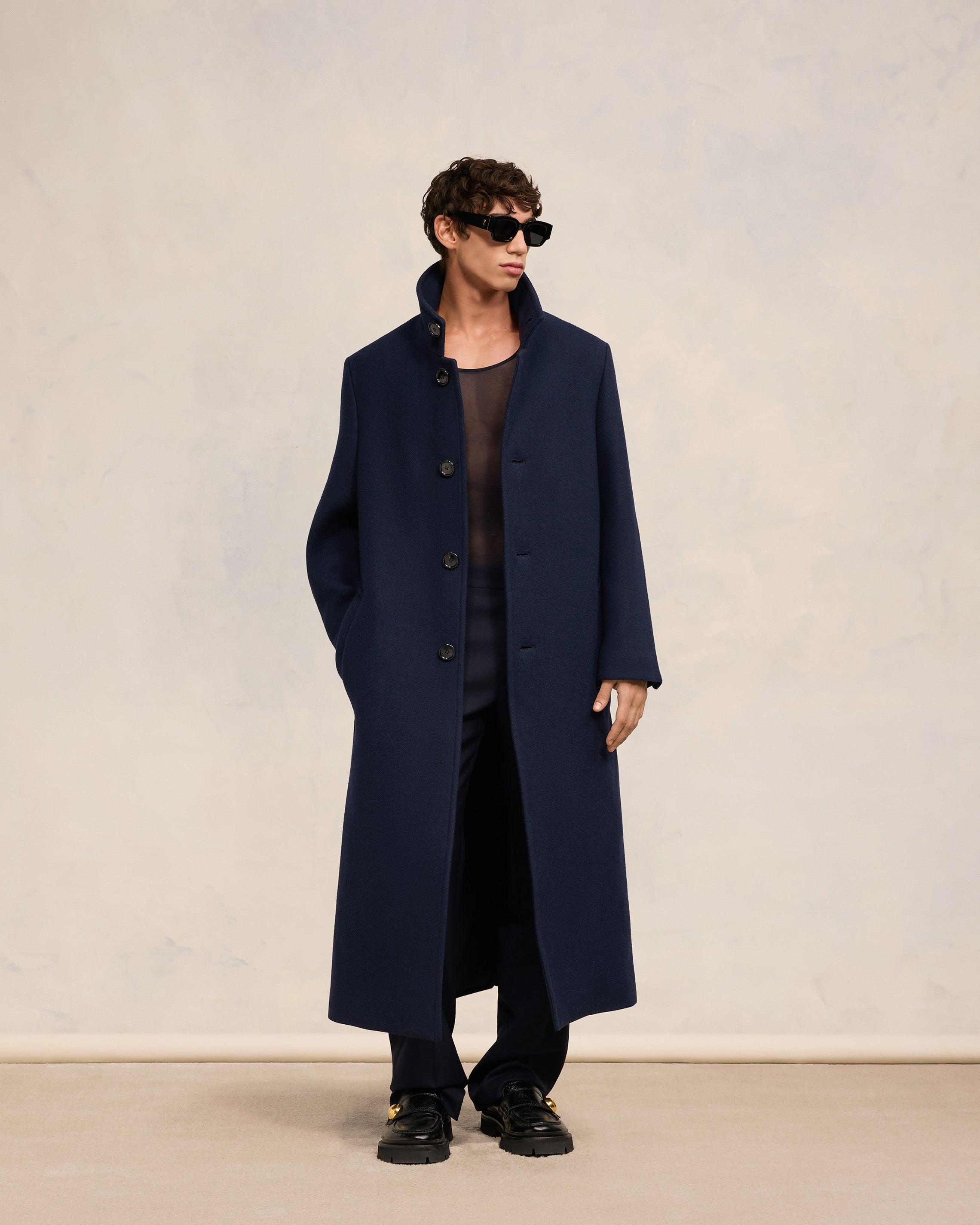 コートその他 Ami Men's Three-Button Single Wool Coat Navy Single-breasted wool blend coat in blue - Ami Paris | Mytheresa