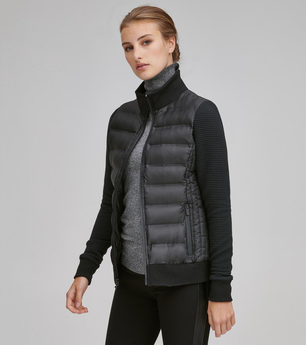 Andrew Marc Aubree Puffer With Knit Sleeves in Black - Lyst