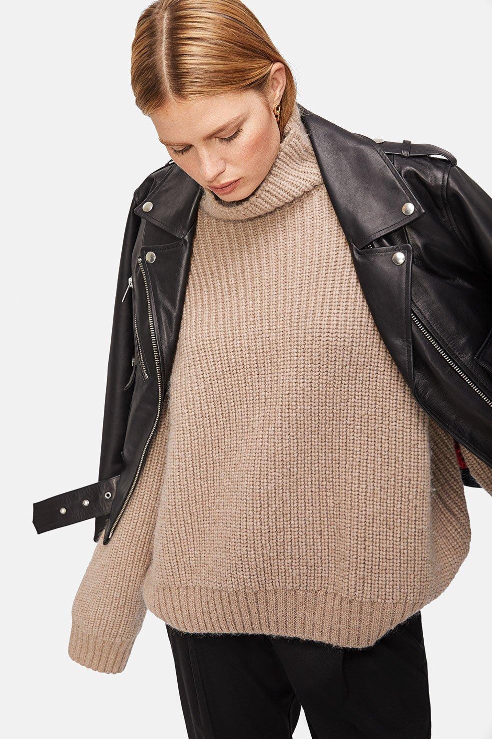 womens workout sweatshirt
