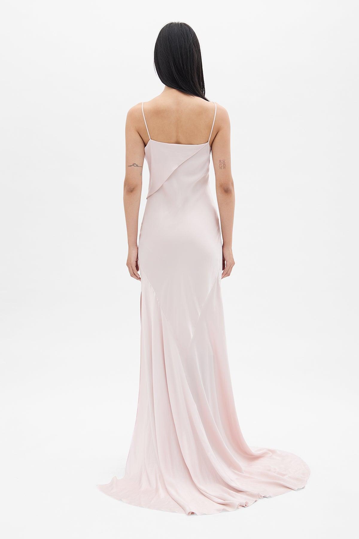 ann demeulemeester off the shoulder dresses From vintage Versace to new Ann Demeulemeester, this week's celebrity looks  proved that summer style is anything but subtle. Swipe through for your  weekly dose of celebrity fashion