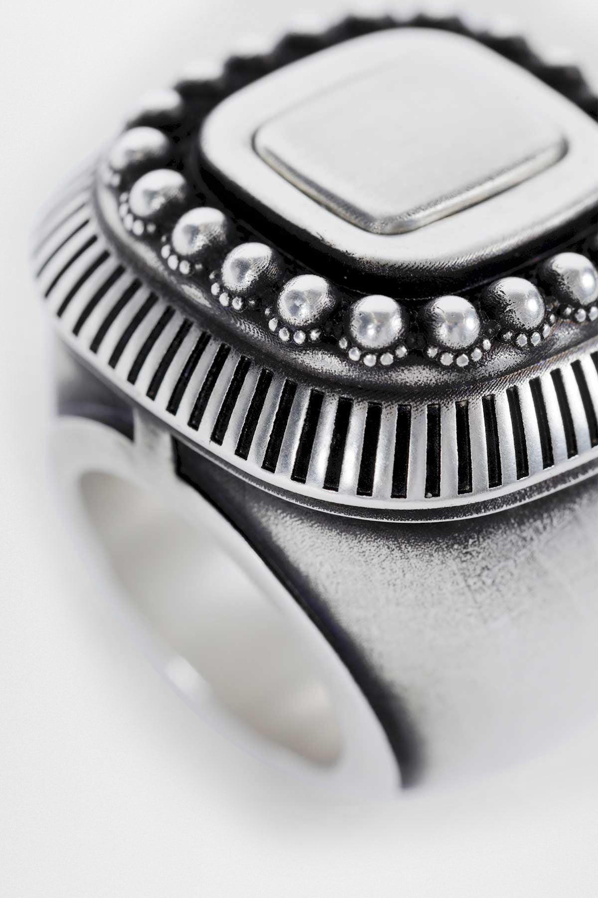 24FW Ann Demeulemeester Medallion Ring | ヤマダウェブコム