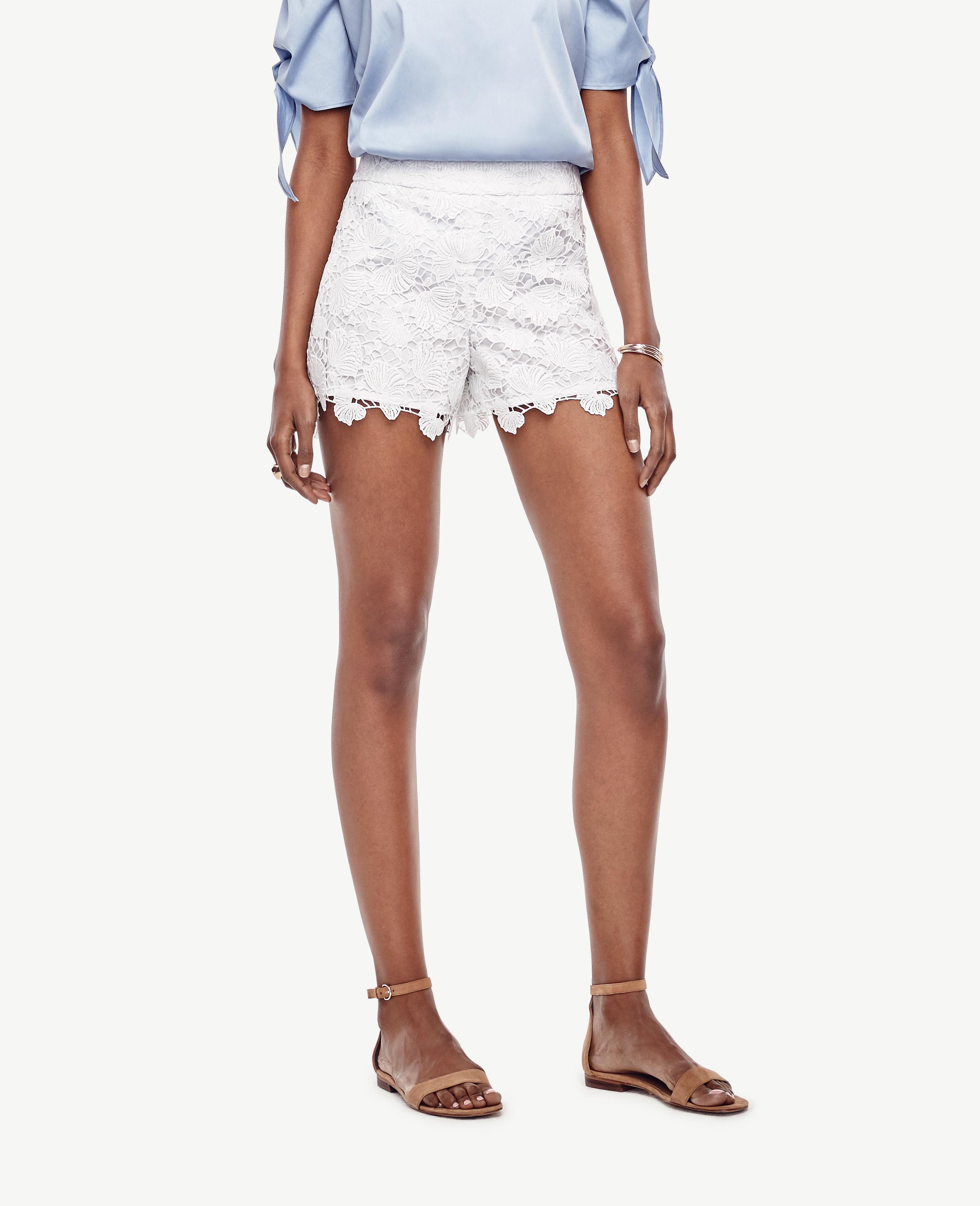 Ann taylor Petite Floral Lace Shorts in White | Lyst