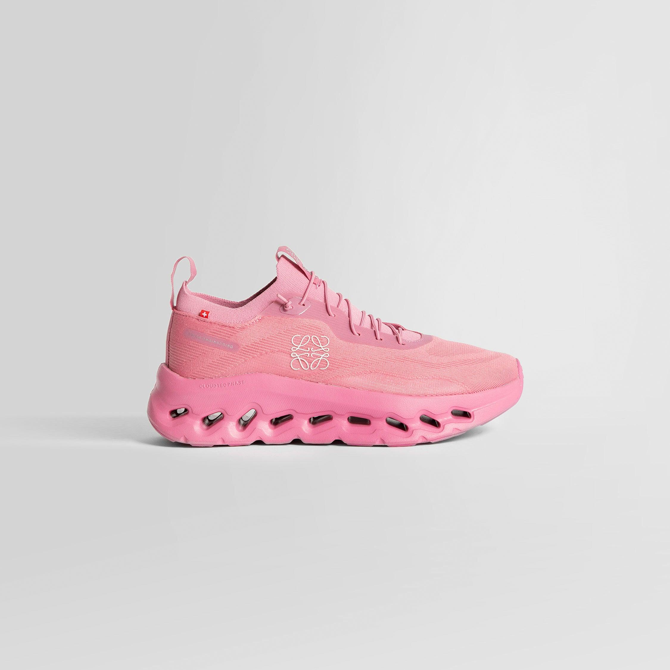 Loewe Sneakers in Pink | Lyst