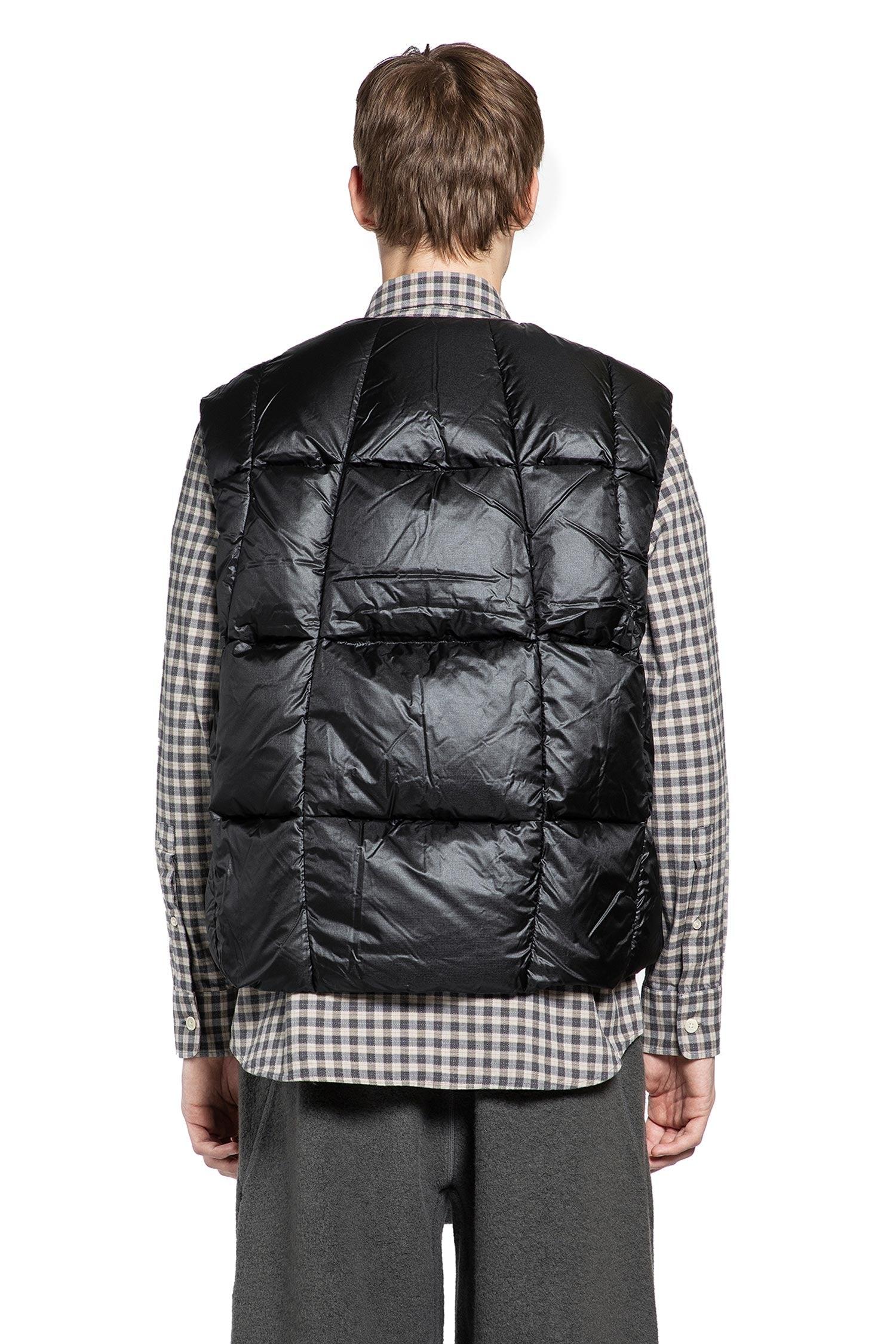 Goldwin Pertex Quantum Down Vest in Black for Men | Lyst