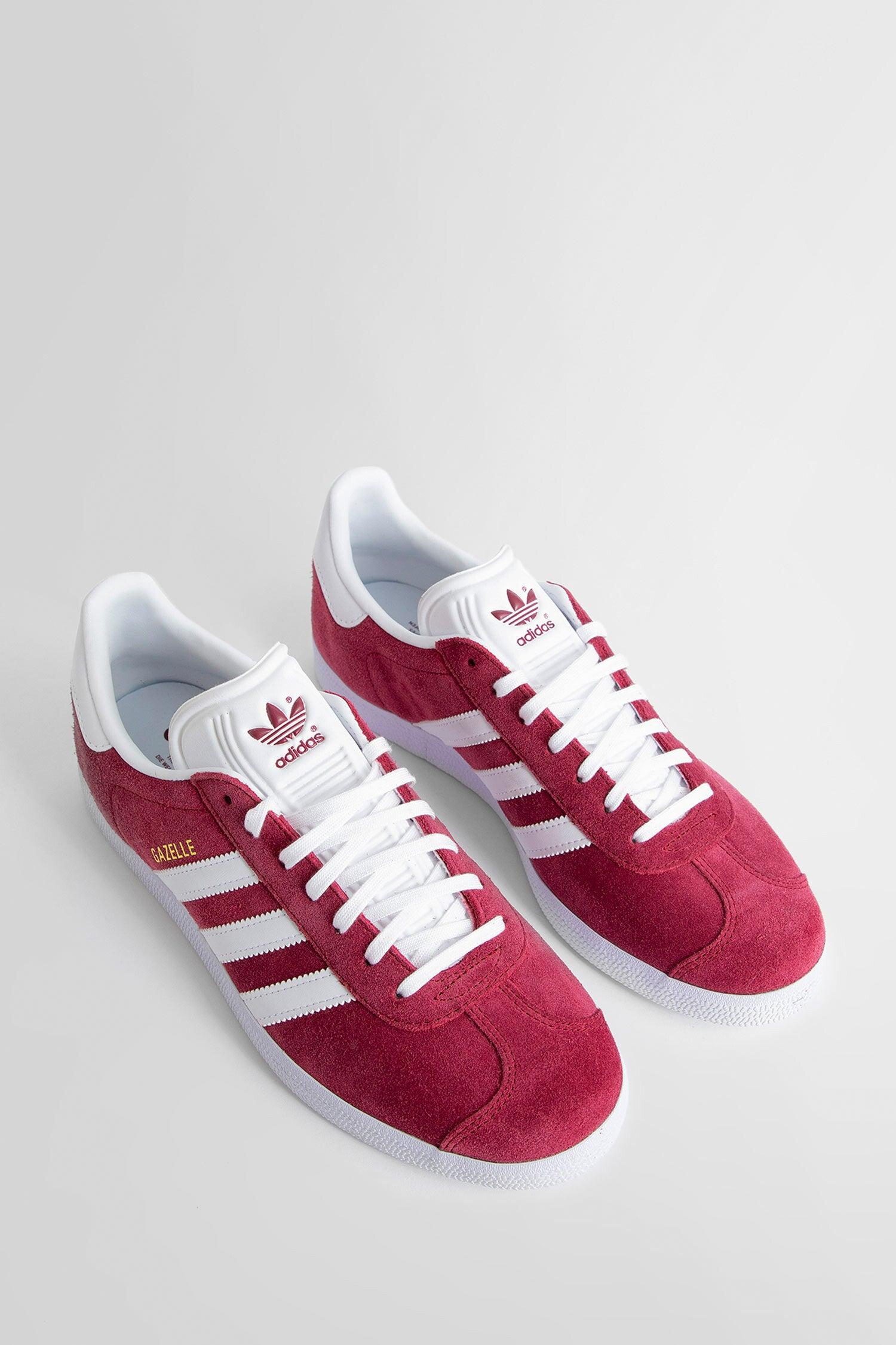adidas red white sneakers