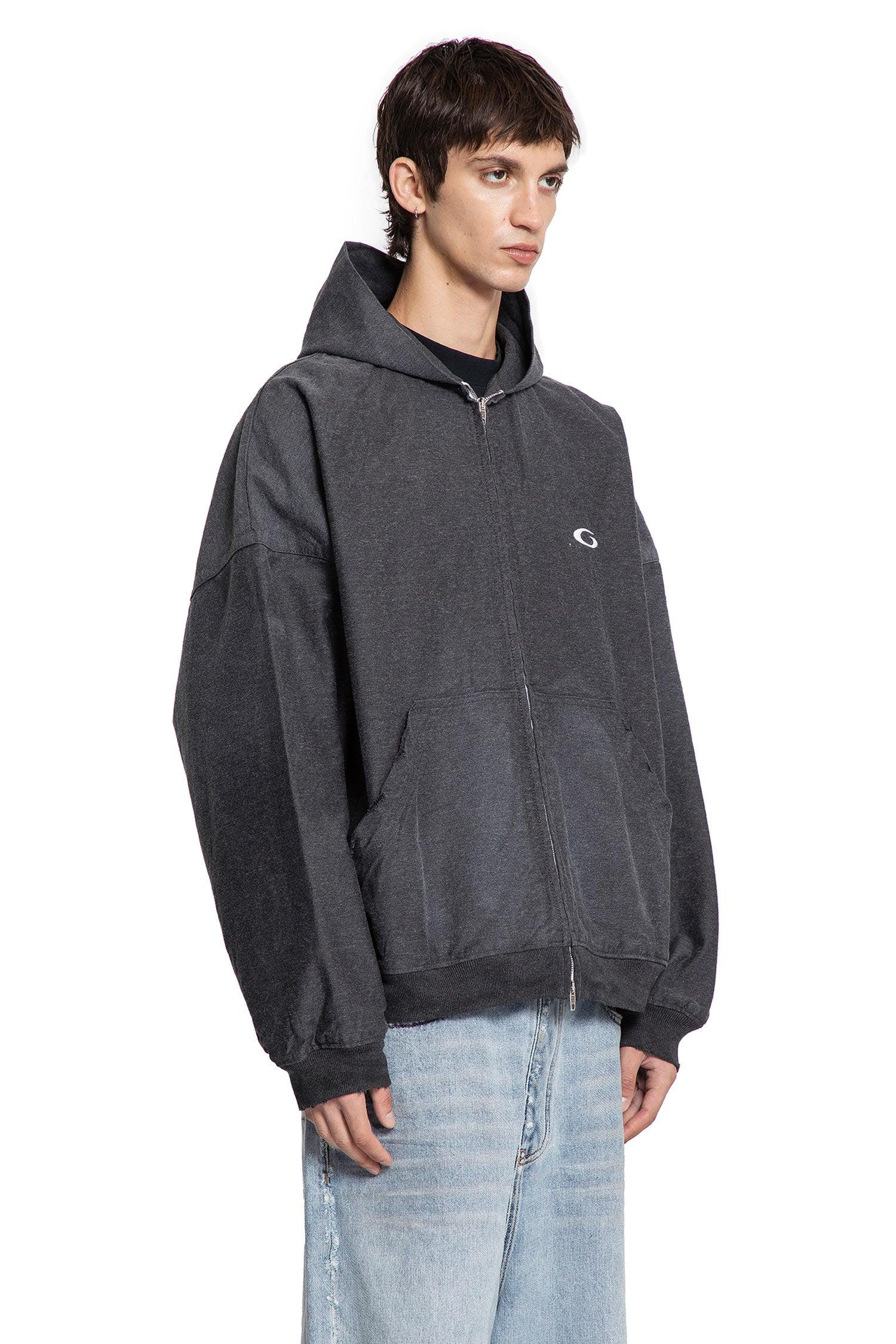 【BALENCIAGA】メンズ Trompe Loeil Hoodie Men's Trompe L'œil Hoodie in Anthracite | Balenciaga US