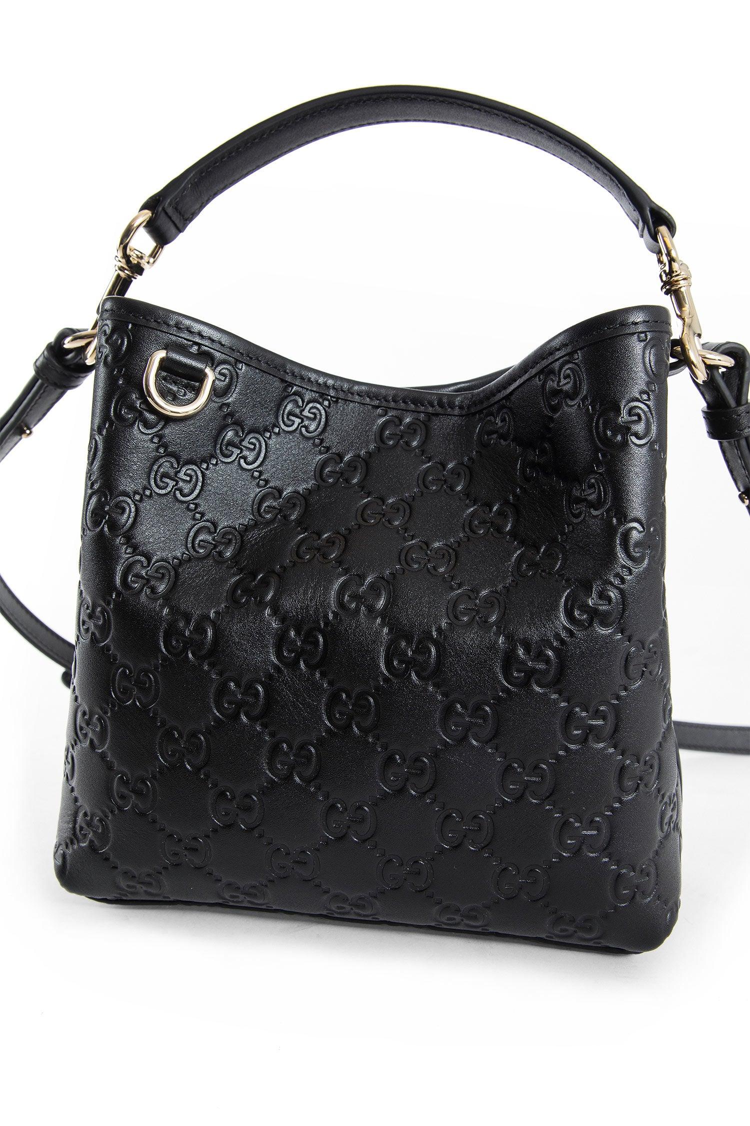 ショルダーバッグ・ポシェット GUCCI GG EMBLEM MEDIUM BLACK BUCKET BAG The New Gucci GG Emblem Bag Is Classicly Gucci - PurseBlog