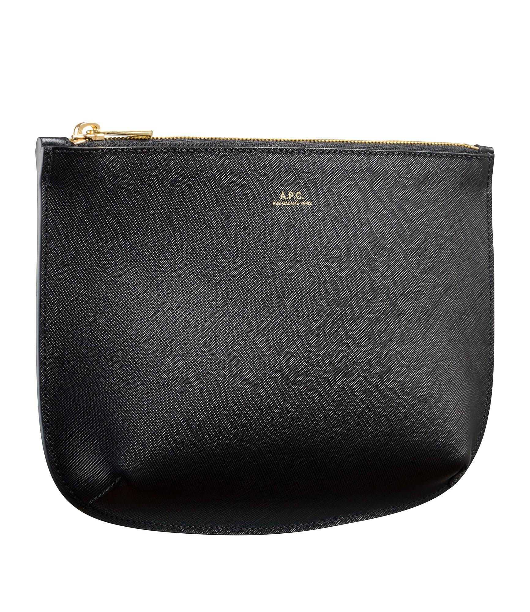 Apc clearance sarah pouch