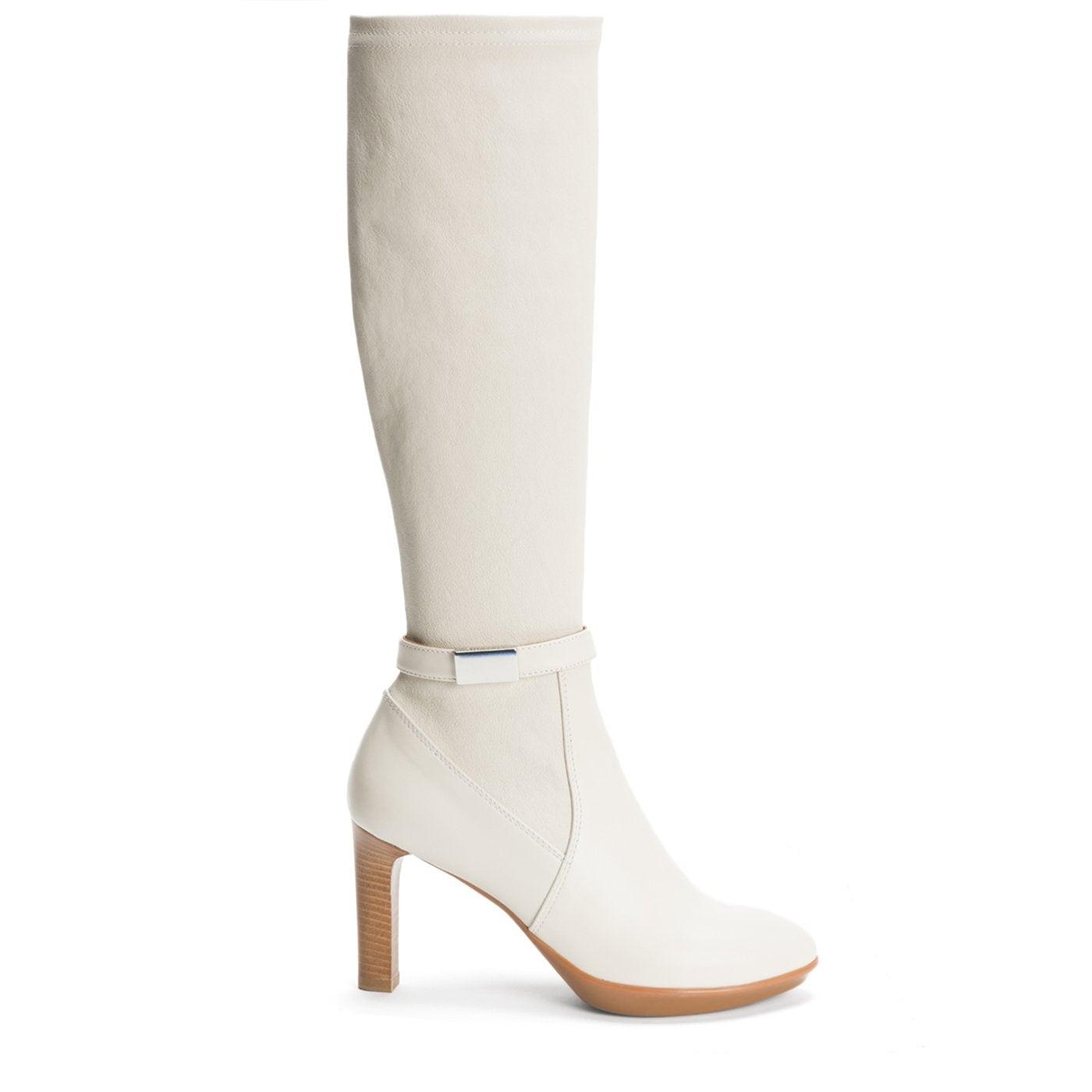 Aquatalia white boots Outlet