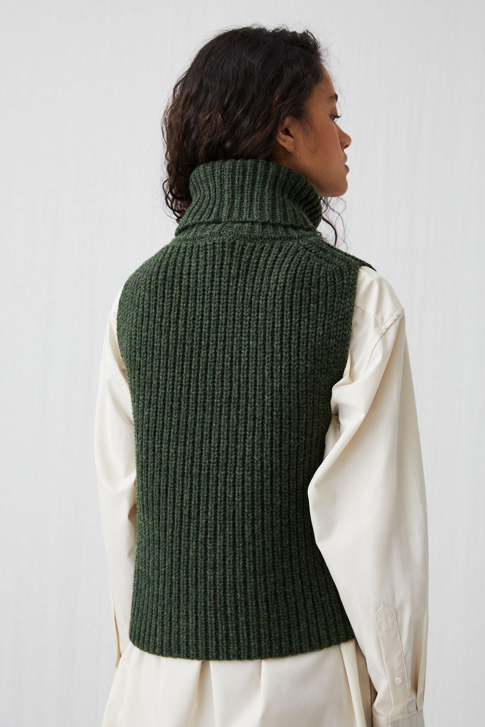 arket knit vest