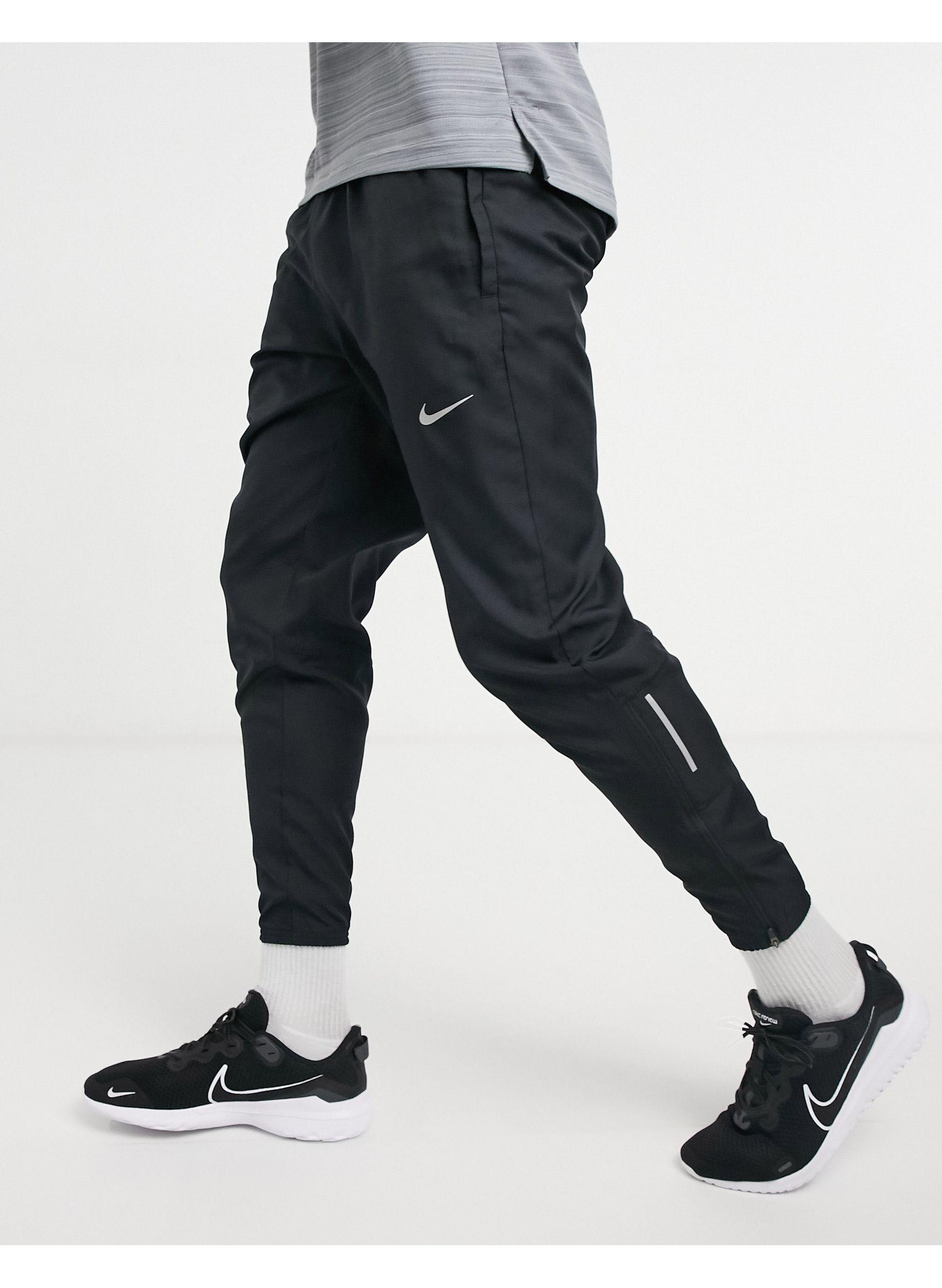 Nike Woven joggers in Black for Men | Lyst