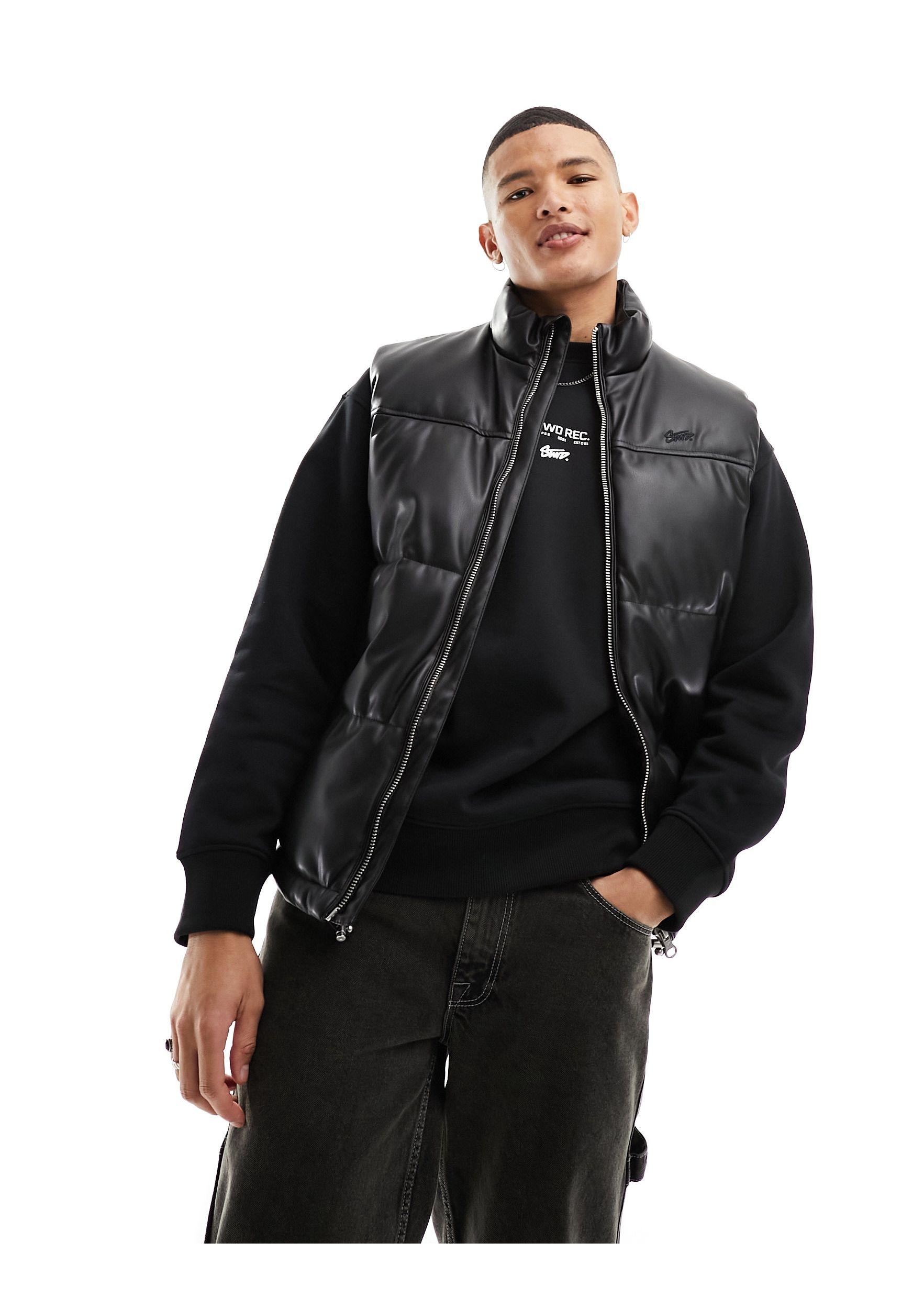 Pull&Bear Faux Leather Puffer Vest in Black for Men | Lyst