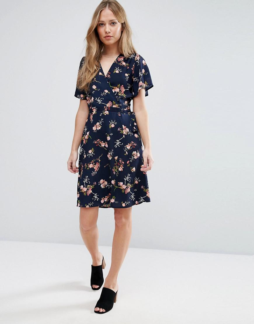 Vero Moda Synthetic Floral Printed Wrap Dress in Navy (Blue) - Lyst