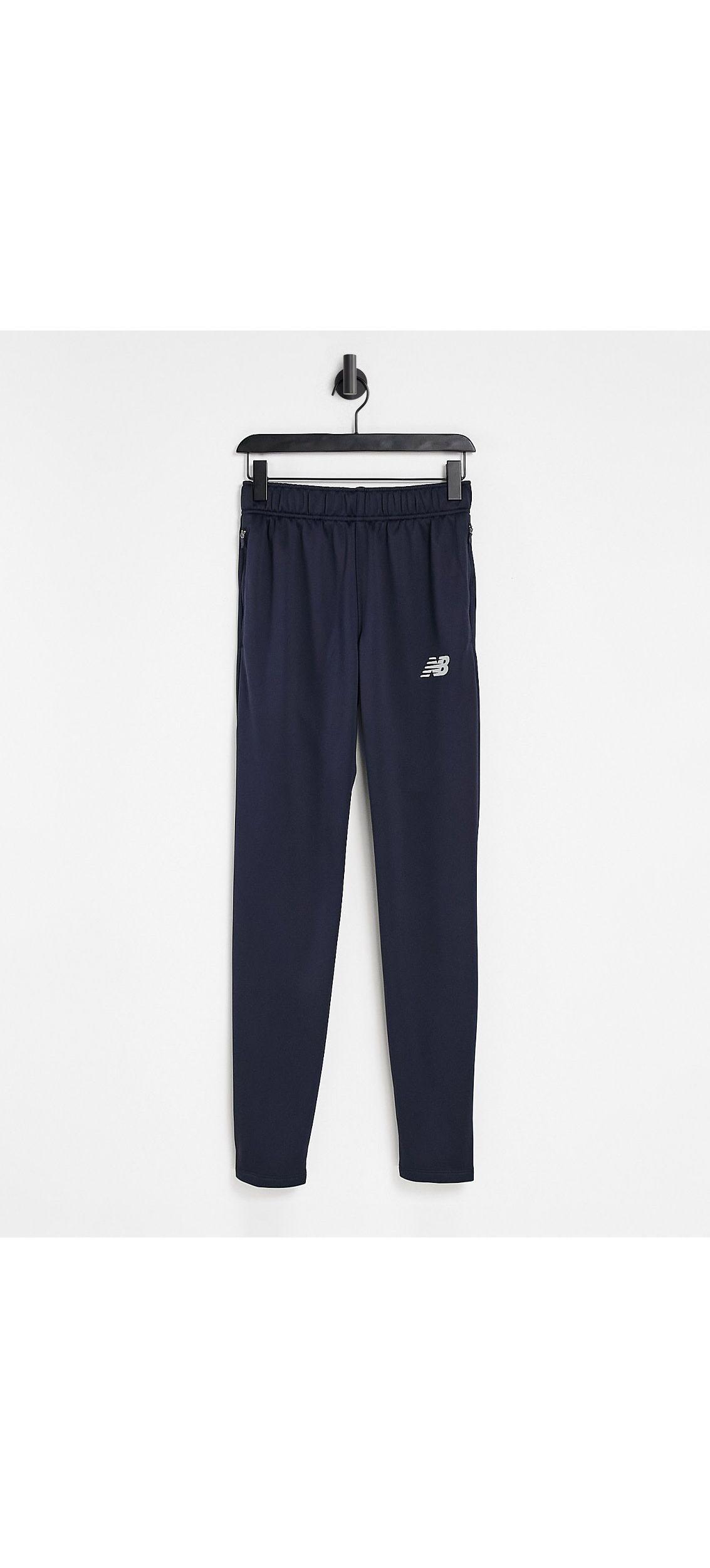 new balance football joggers