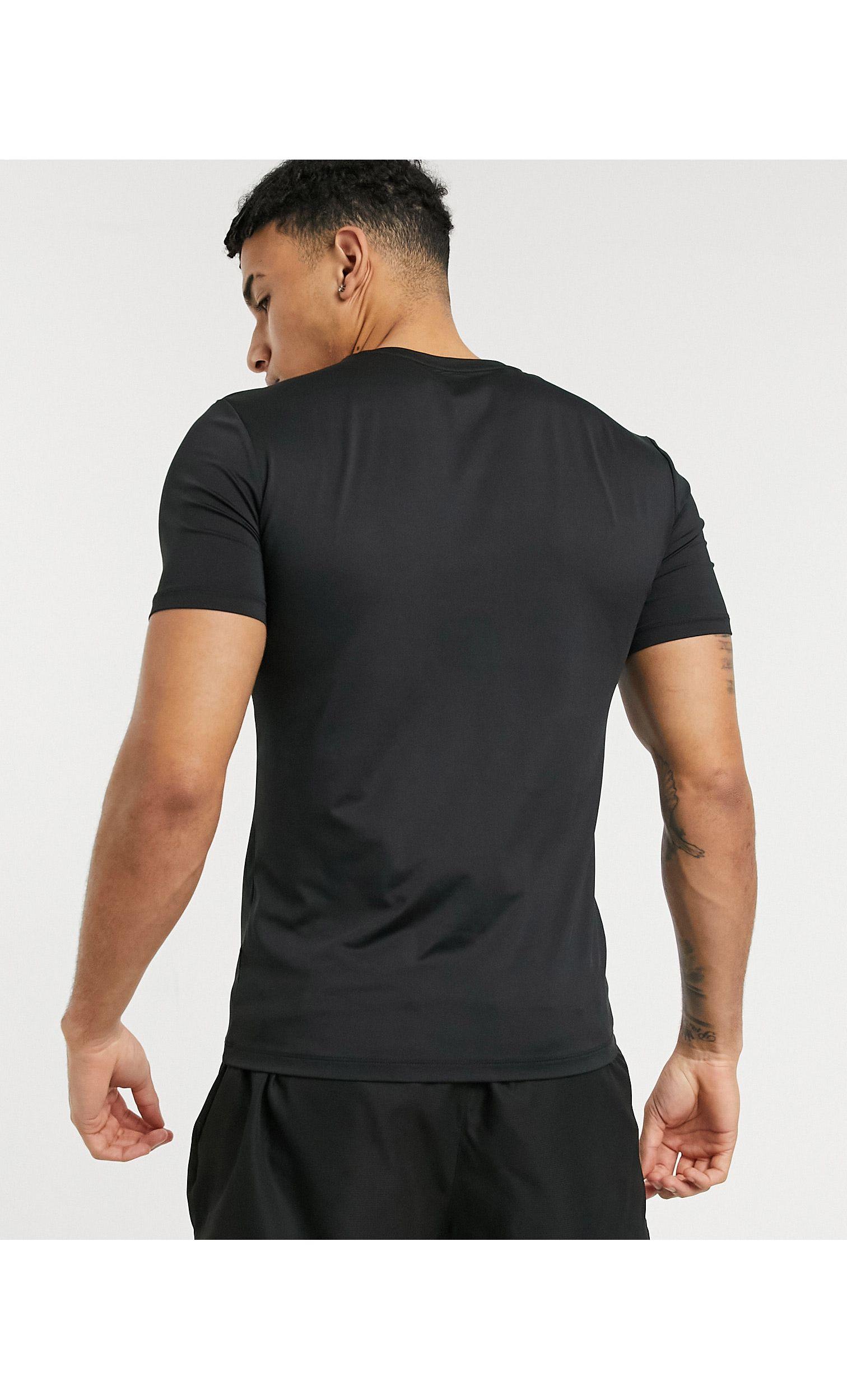 New Look Sport Muscle Fit T-shirt With 