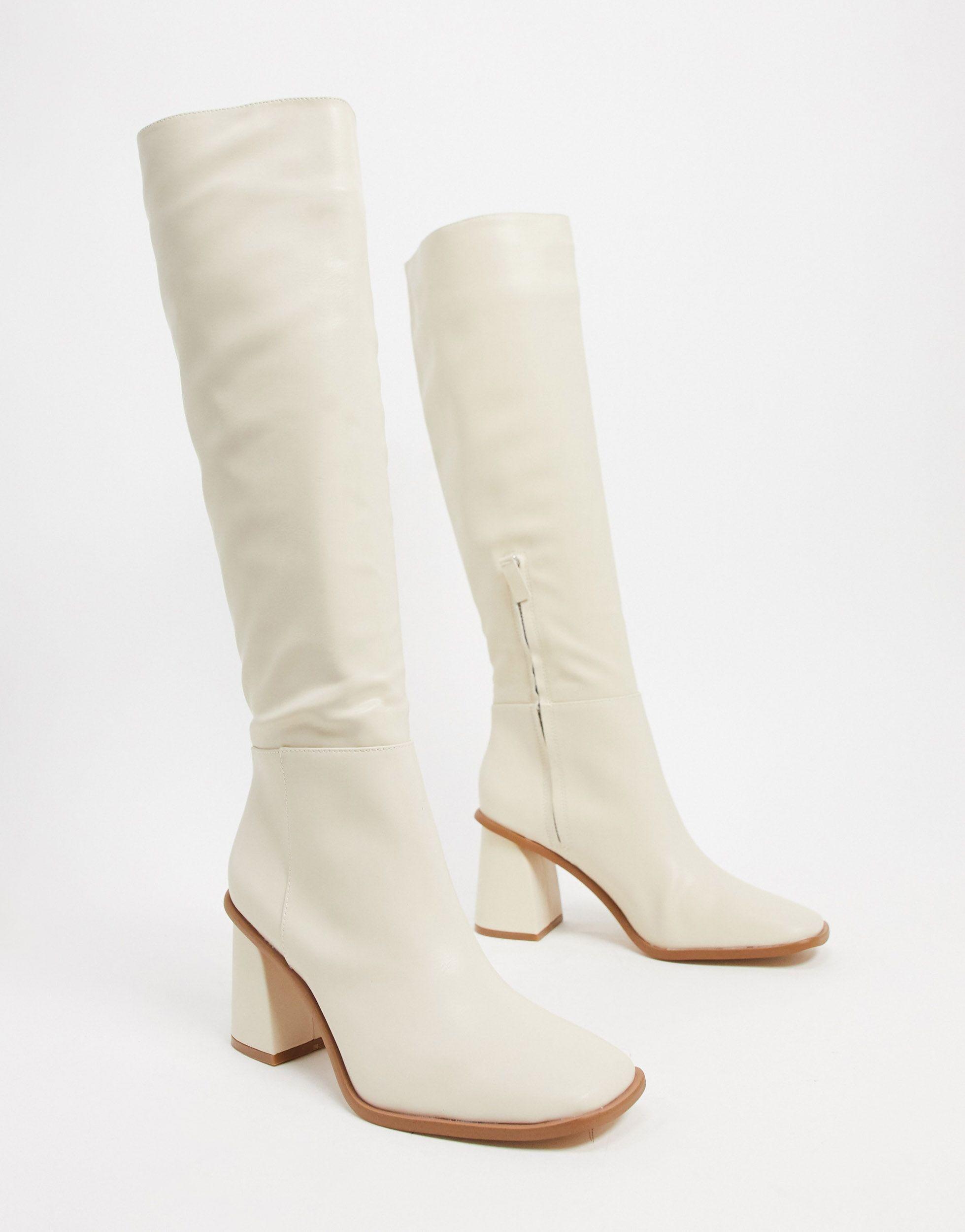 Pull\u0026Bear Kniehoge Pull-onlaarzen in het Naturel - Lyst