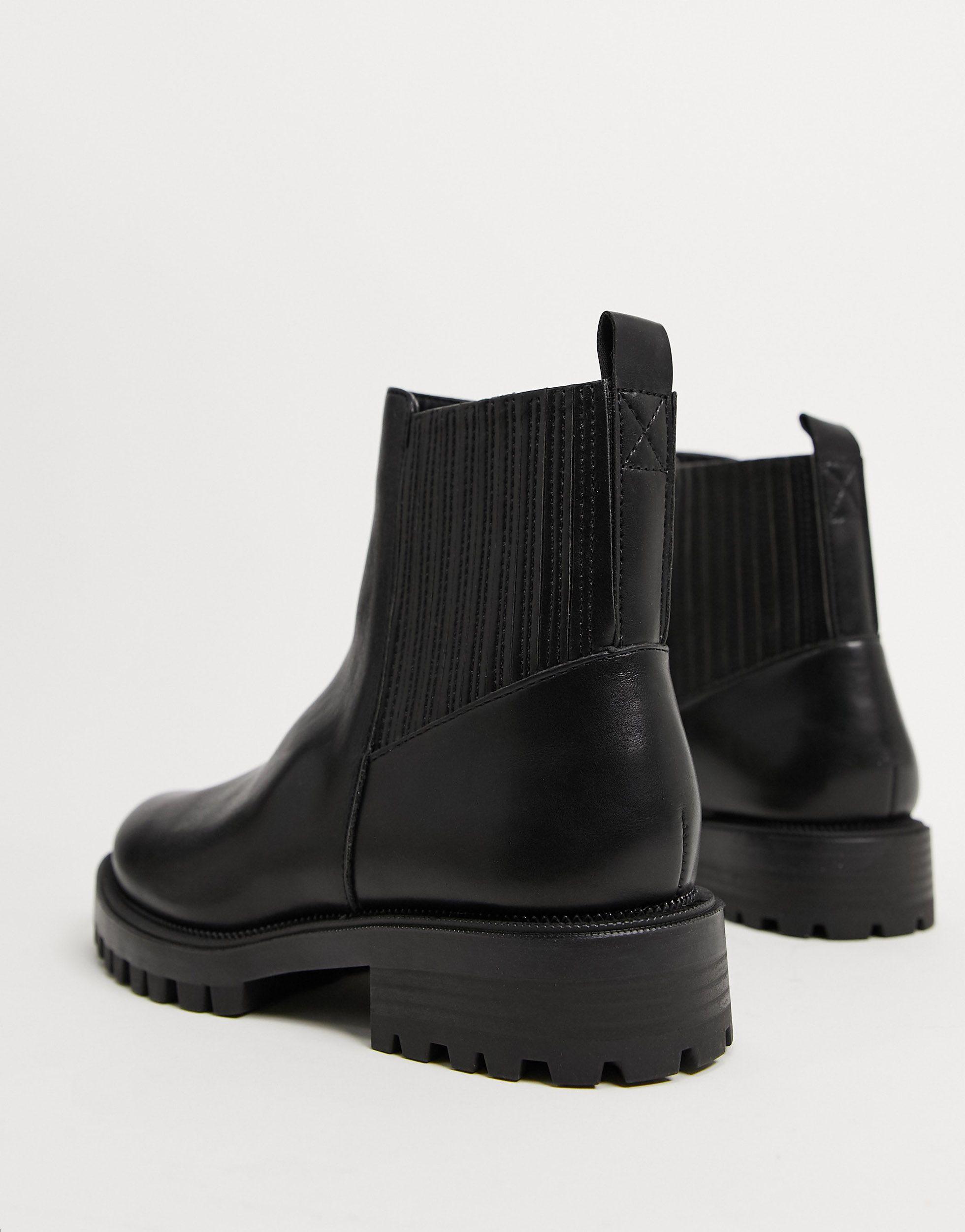 stradivarius chelsea boots