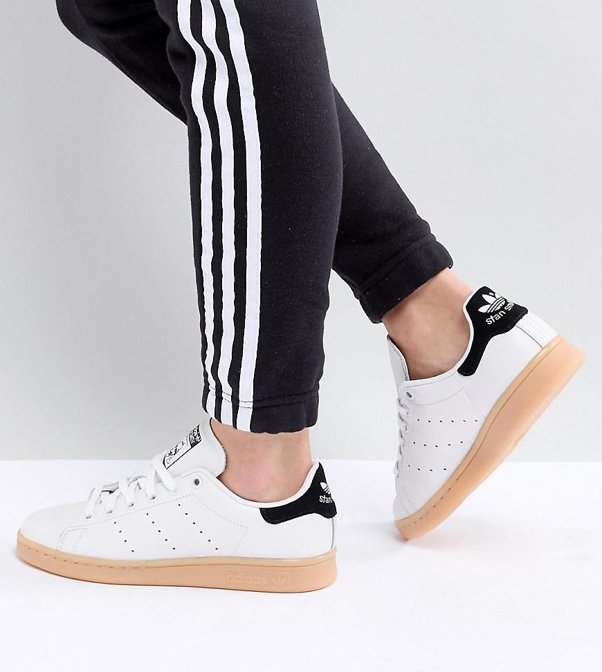 Alarmerend Likeur hart adidas Originals Stan Smith Sneakers In Off White With Gum Sole in Gray |  Lyst
