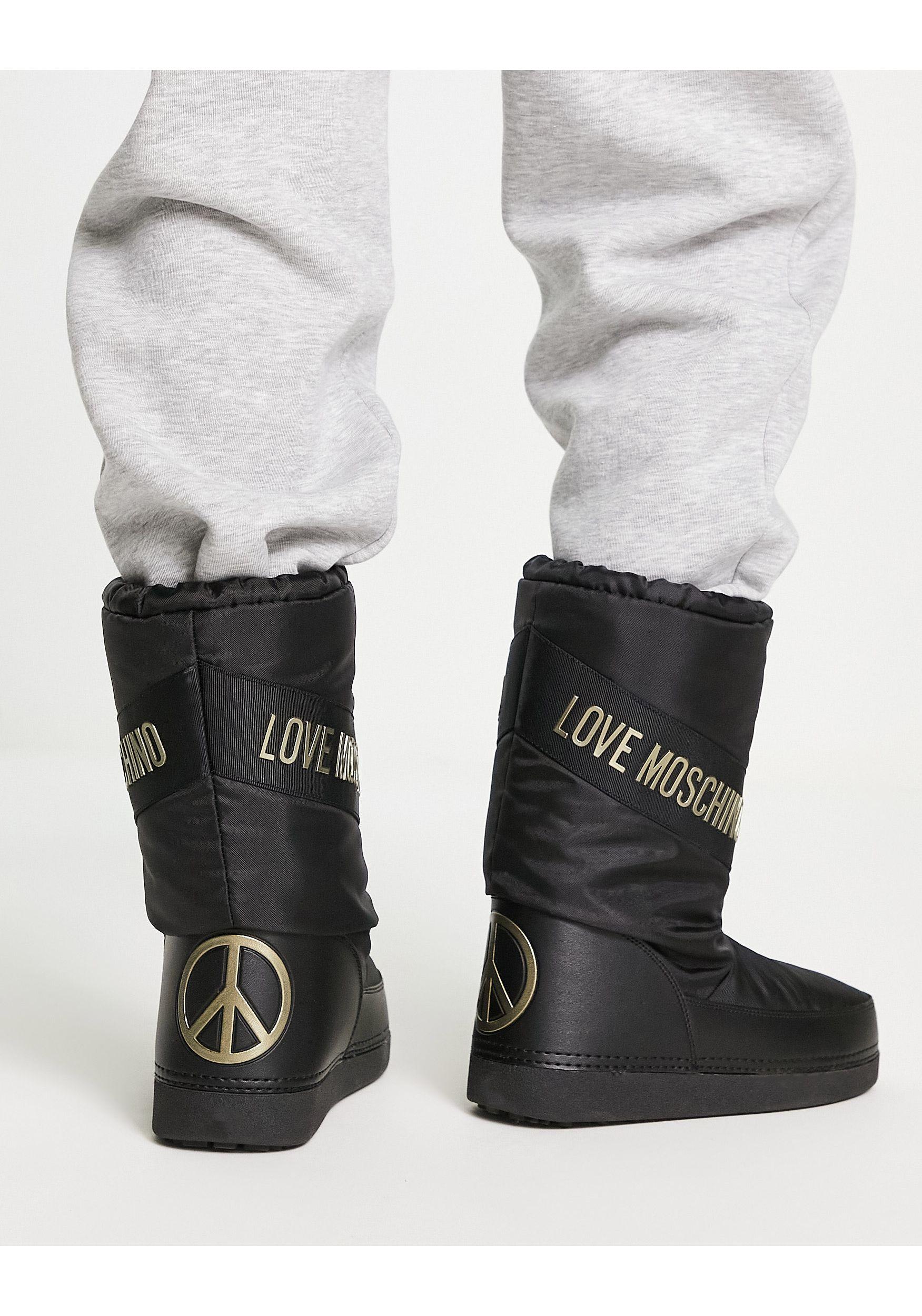 Love Moschino Classic Snow Boots in Black | Lyst