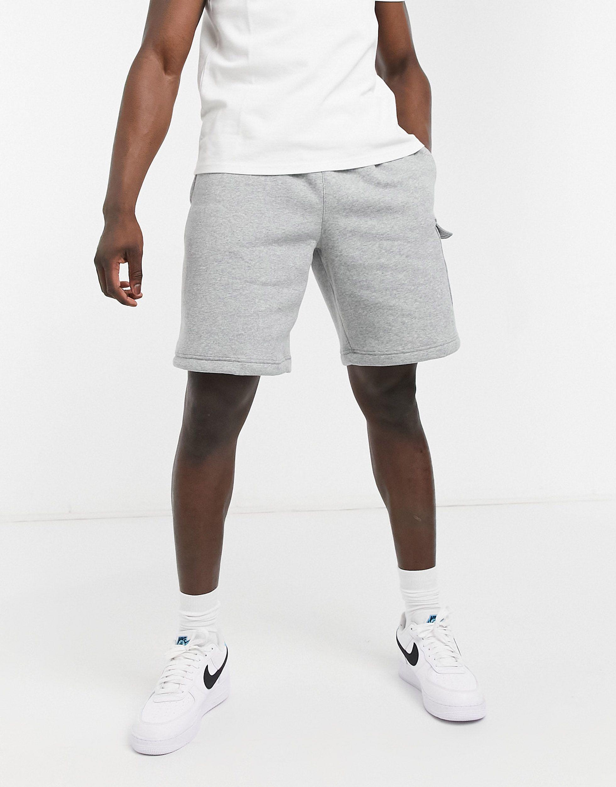 Nike Club Cargo Shorts in Grey (Grey 