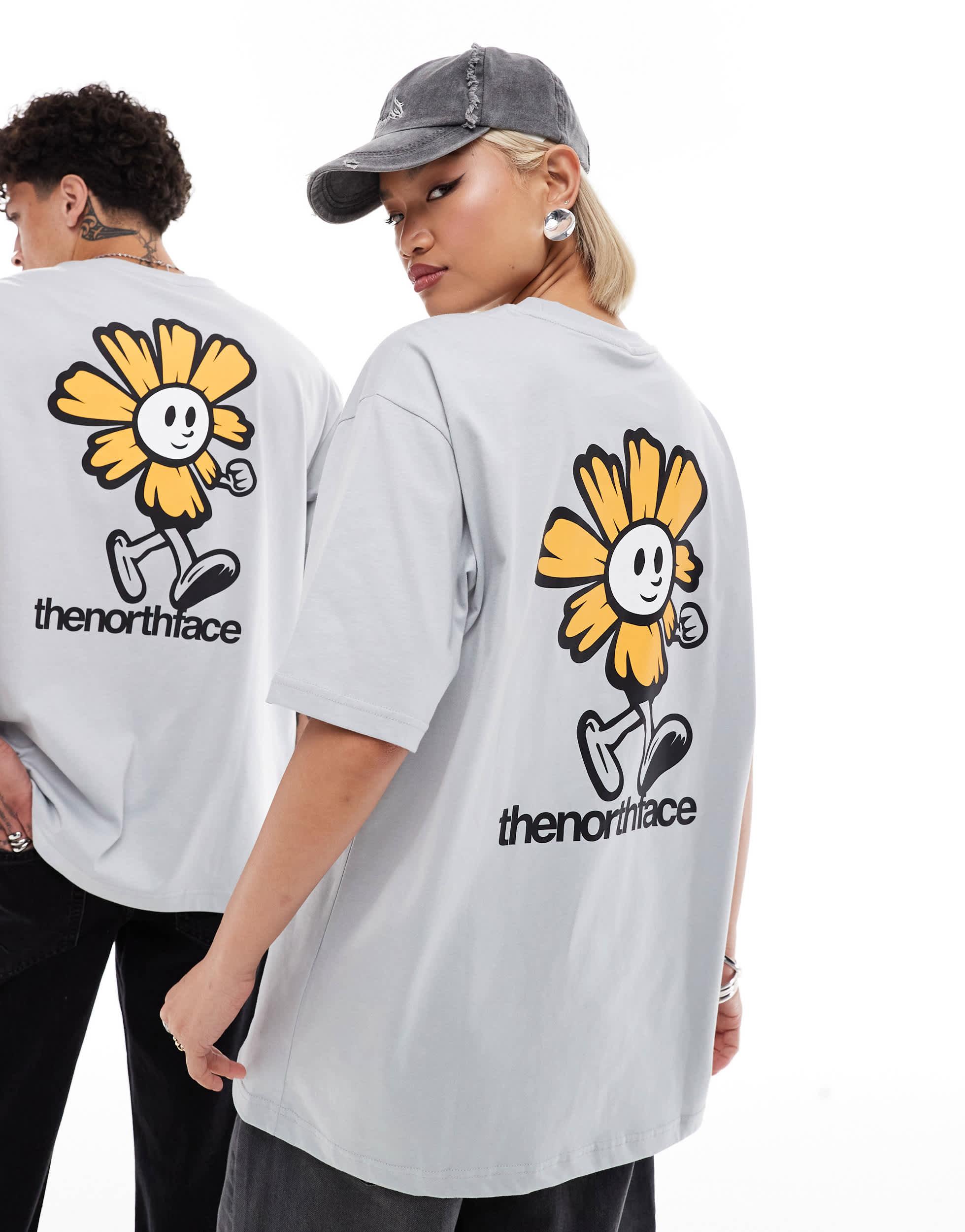 【超おすすめ】The North Face Bloom Oversized T-Shirt The North Face Bloom Backprint Oversized T-Shirt in White