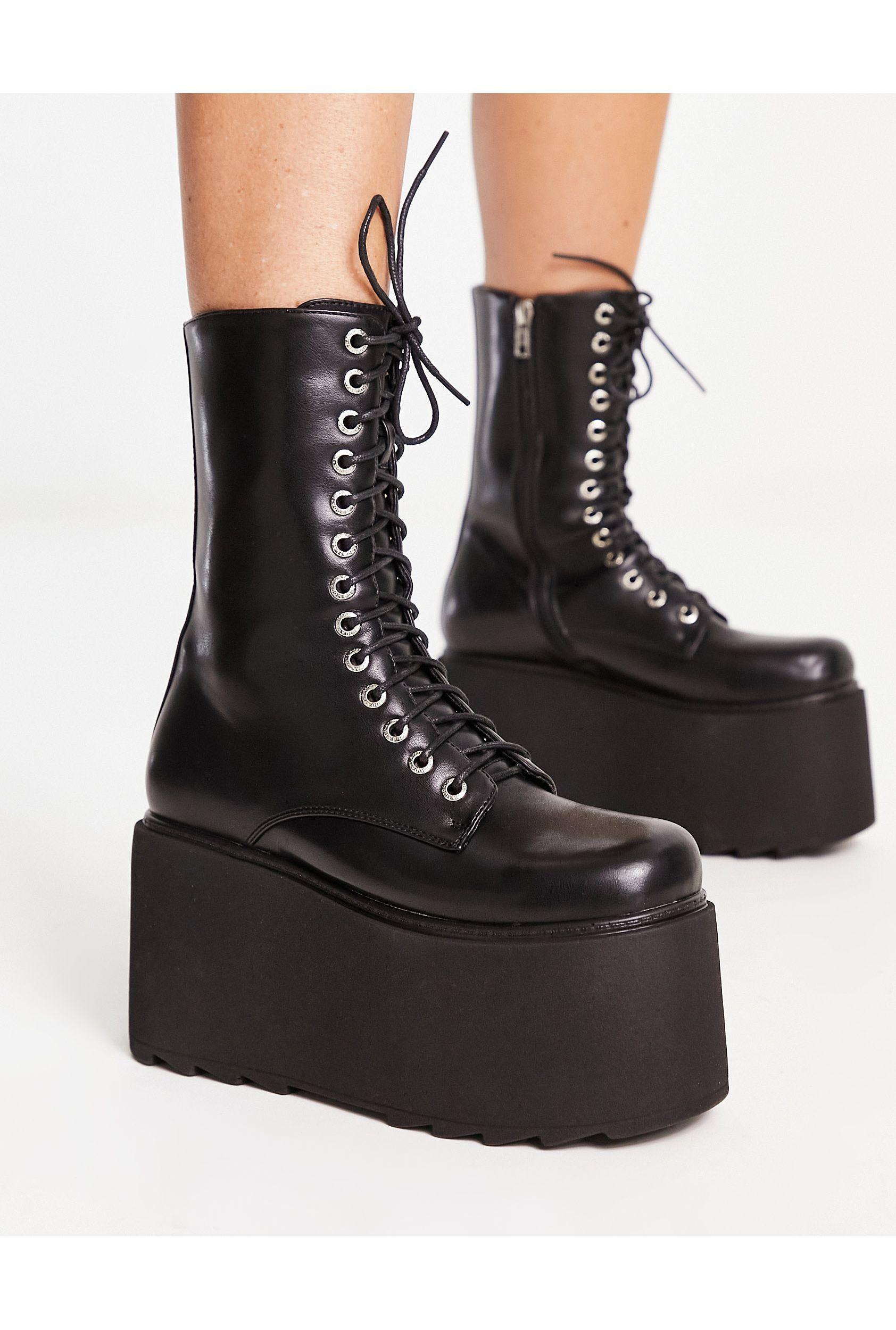 LAMODA Platform Lace Up Ankle Boot in Black | Lyst