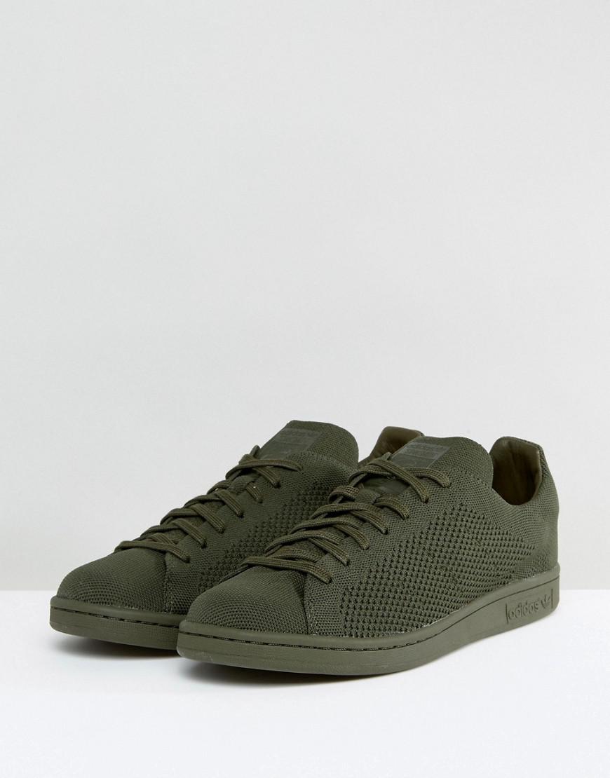 superstar gray stripes