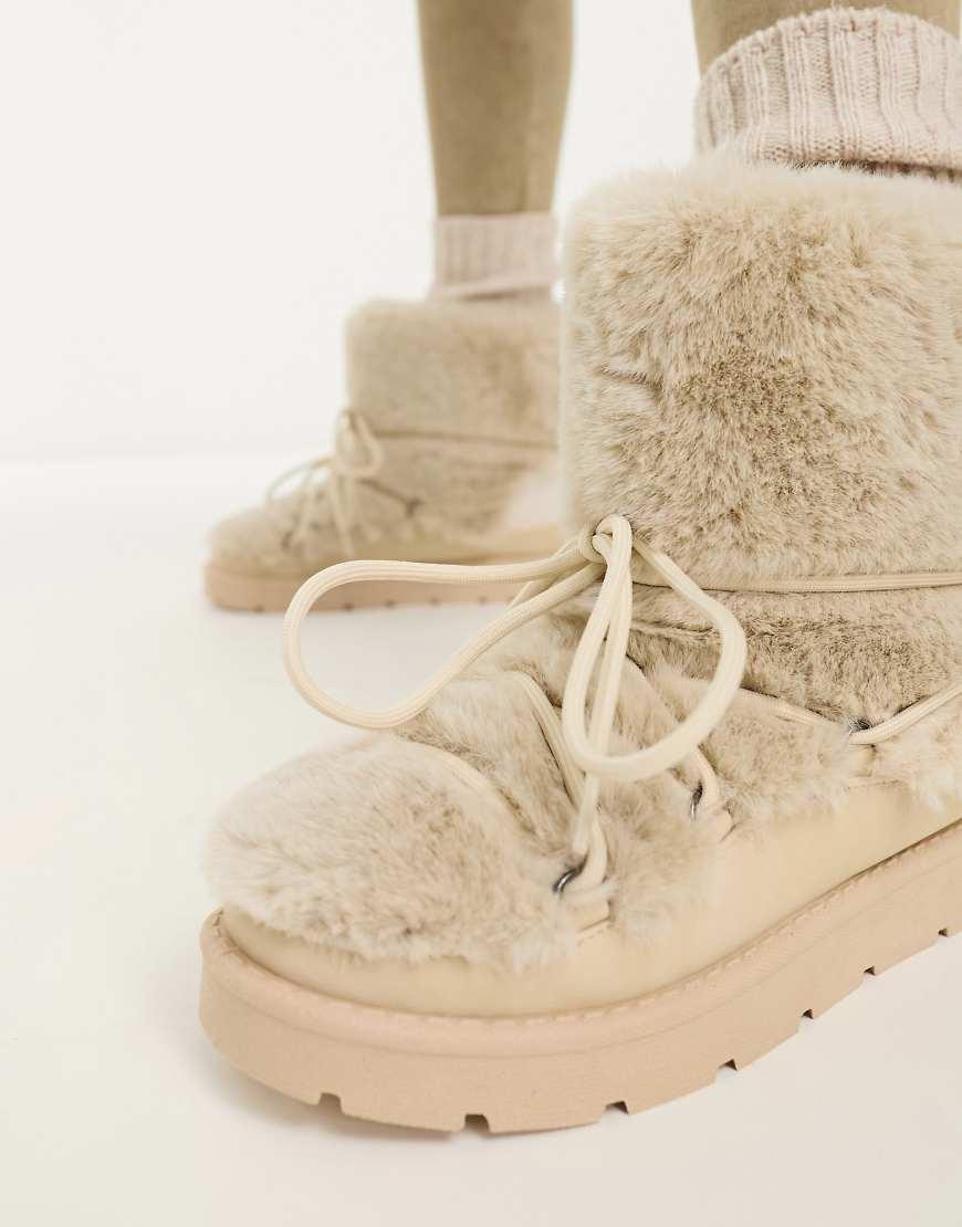 South Beach Faux Fur Snow Boots in Natural Lyst UK