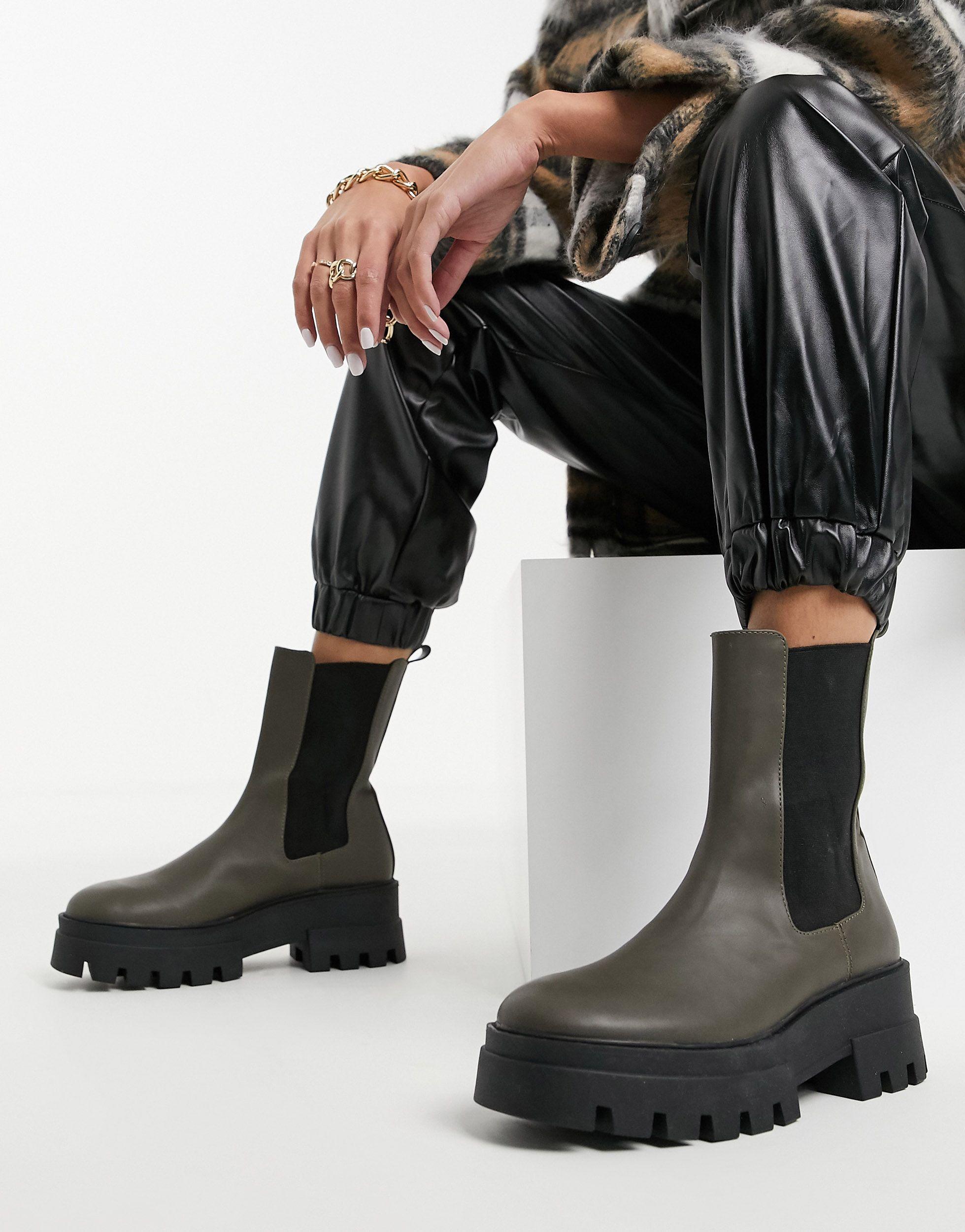 Pull\u0026Bear Chelsea Boots Met Plateauzool Met Profiel in het Groen - Lyst