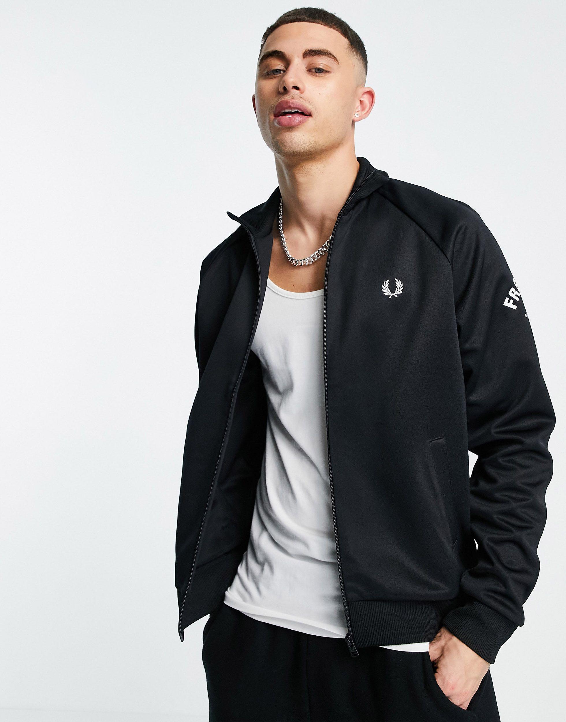 Fred Perry Graphic Logo Track Jacket in Black for Men | Lyst UK
