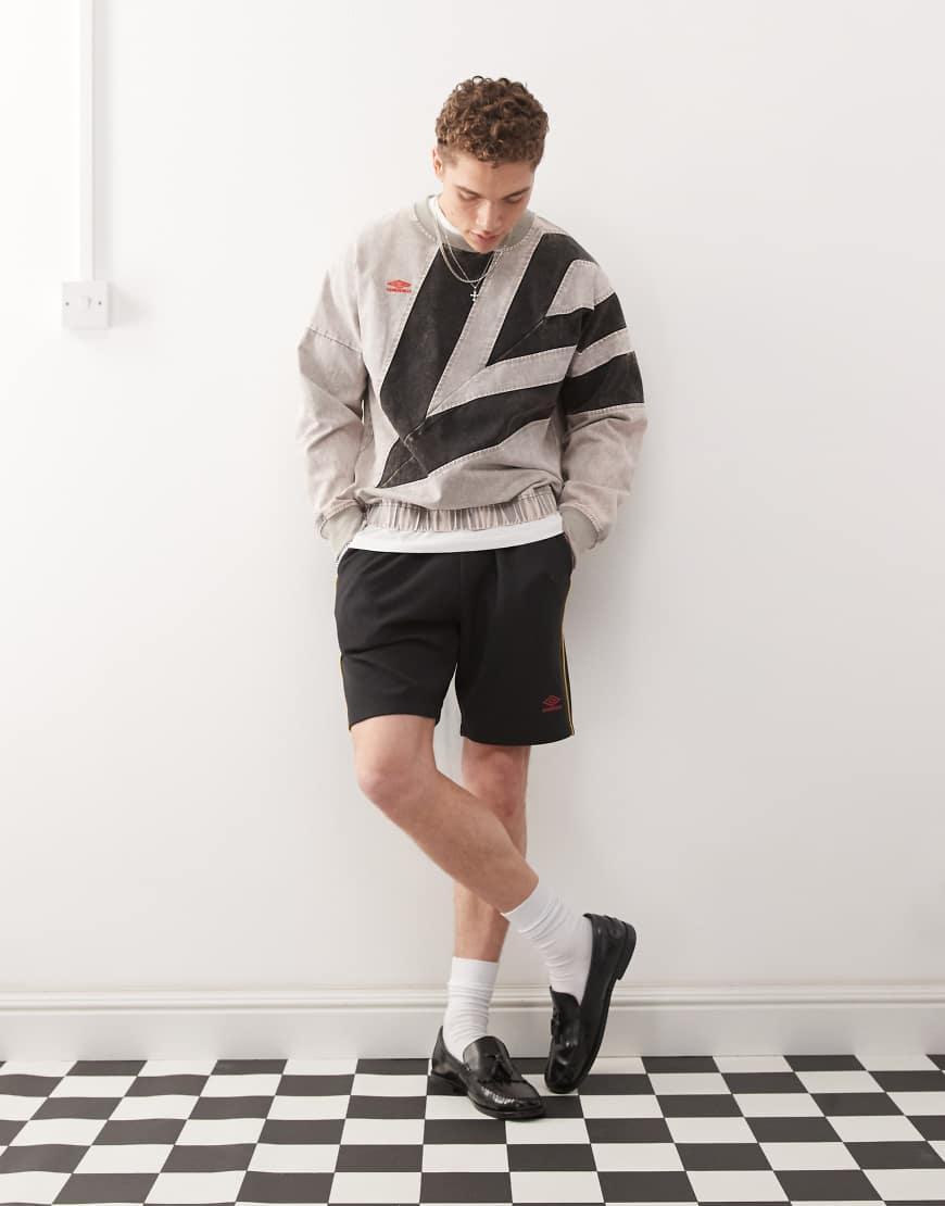 Umbro Washed Diamond Drill Sweatshirt in Grey for Men | Lyst UK