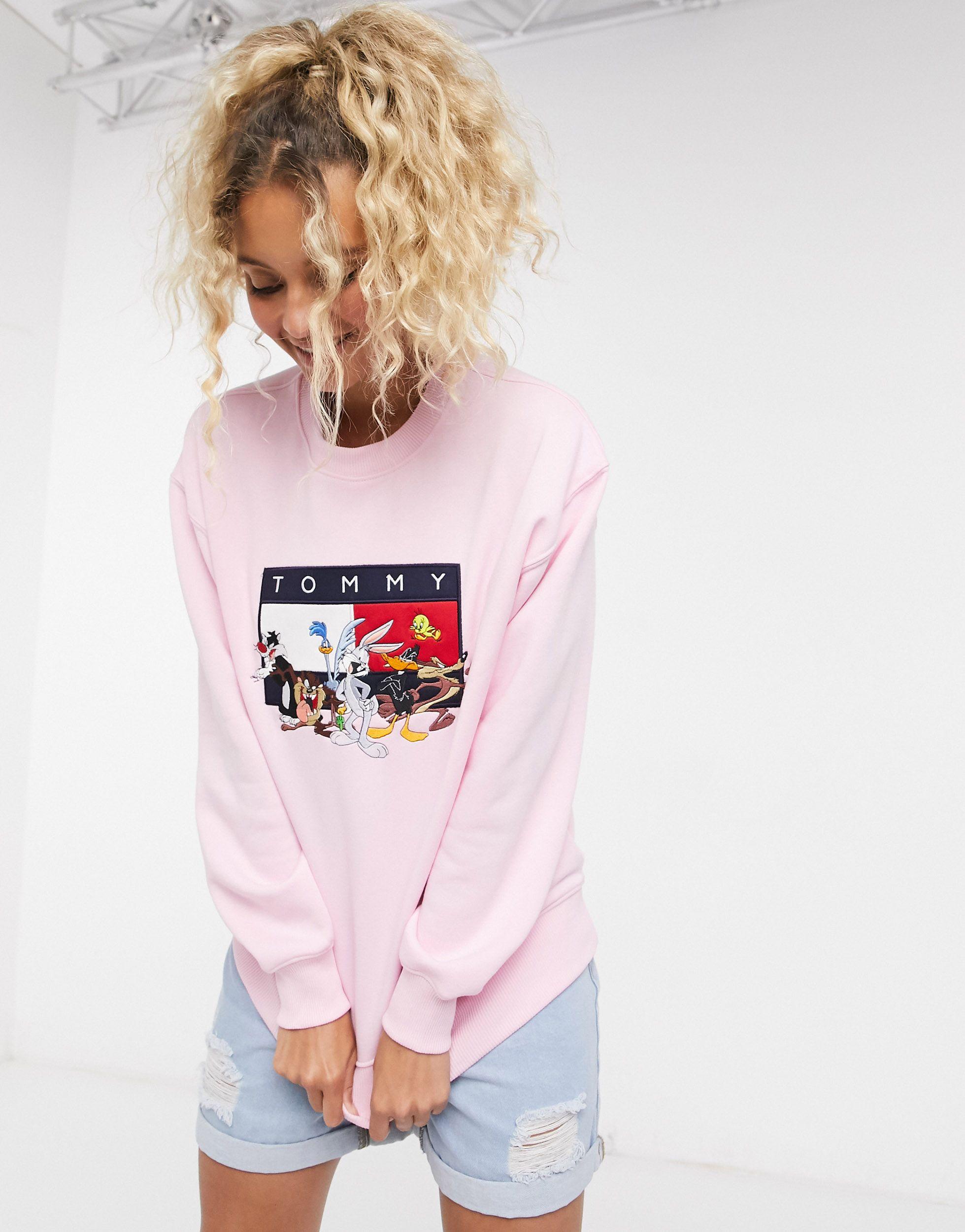 Tommy Hilfiger X Looney Tunes Logo Sweatshirt in Pink | Lyst UK