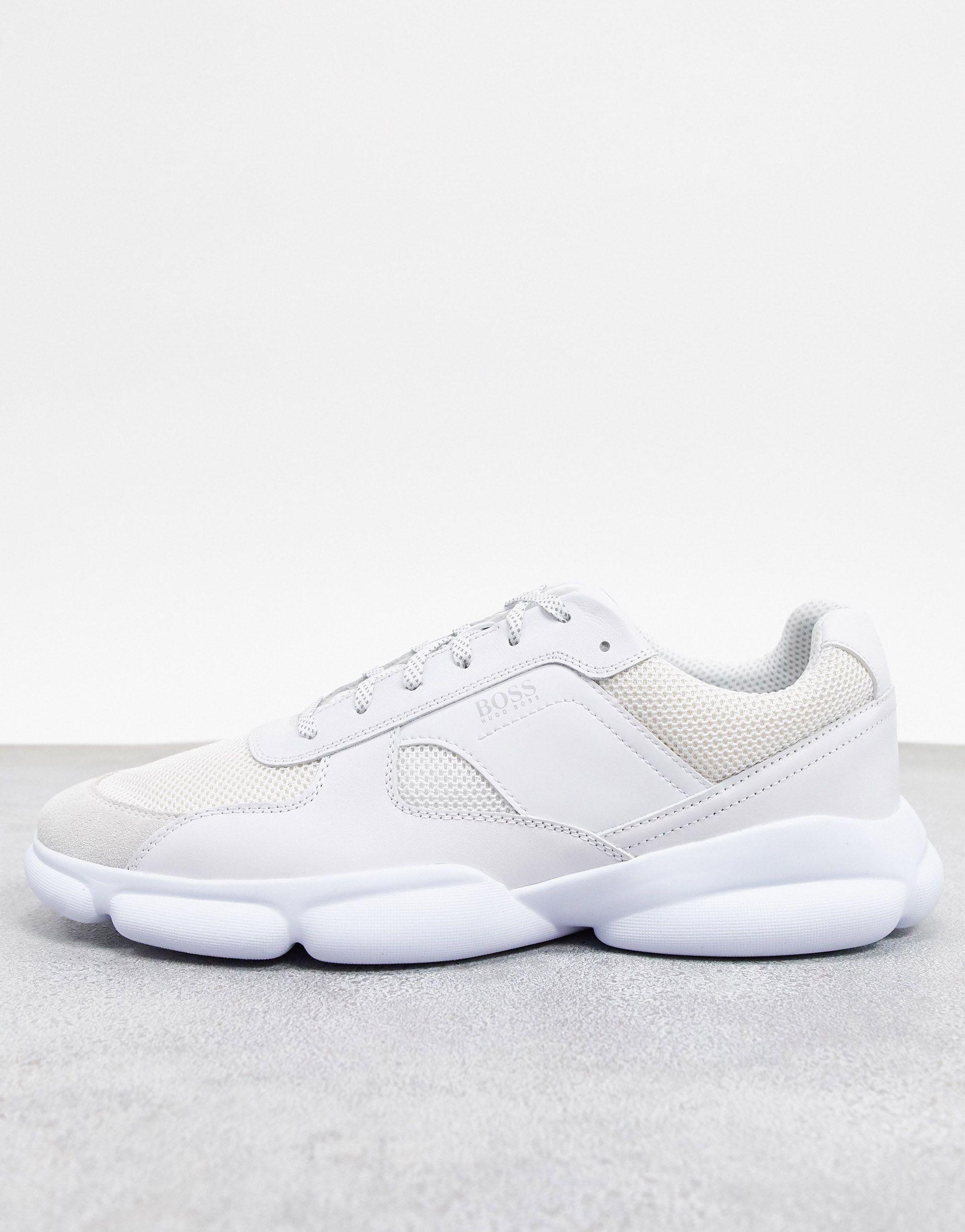 nike tailwind sneakers