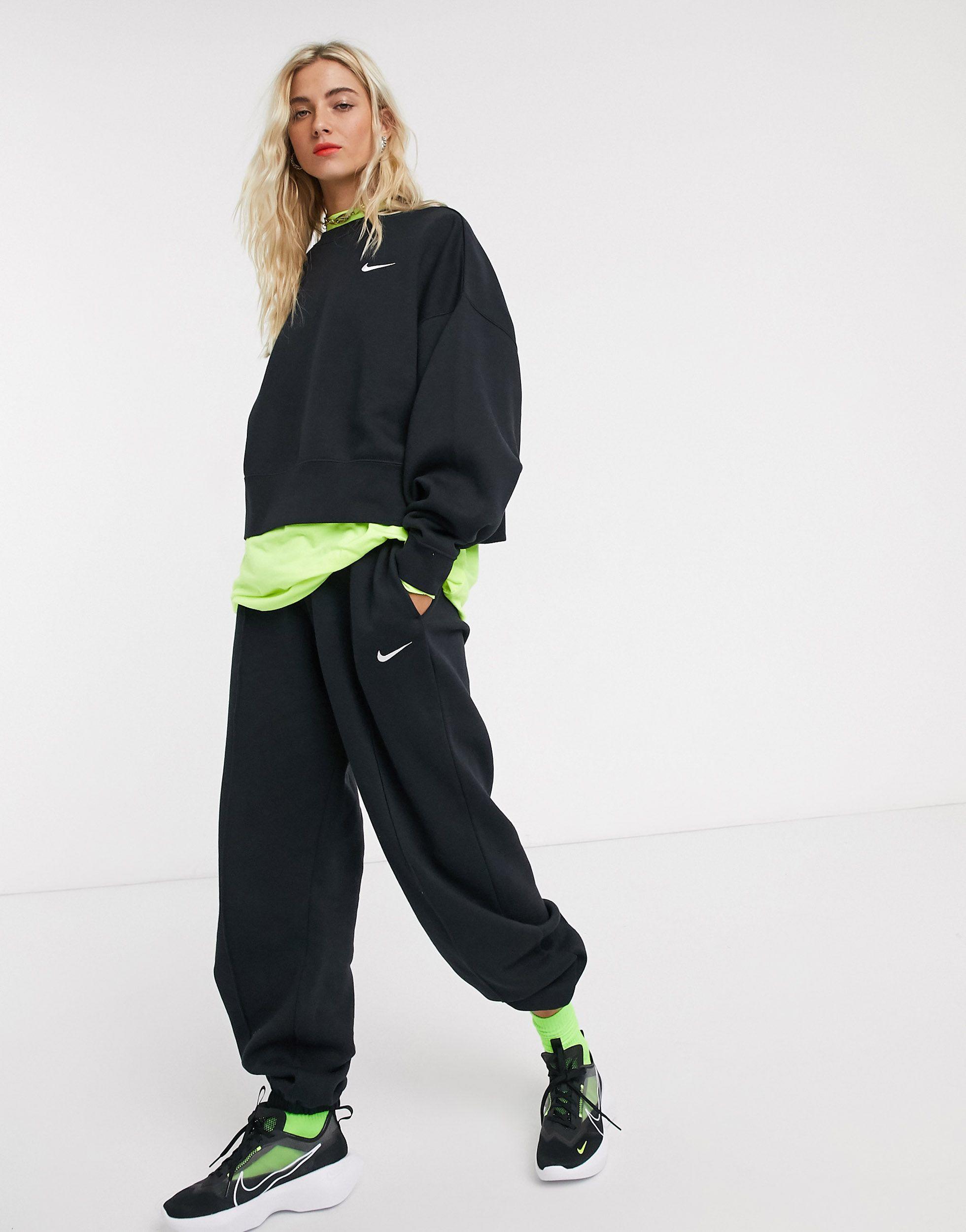 Nike swoosh jogging suit Clearance