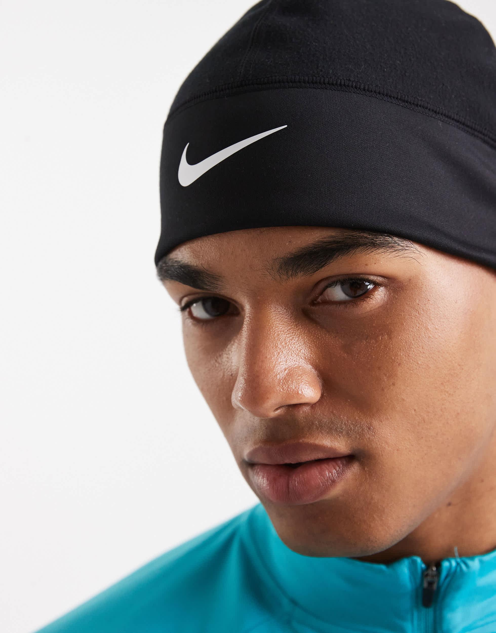 nike therma fit beanie